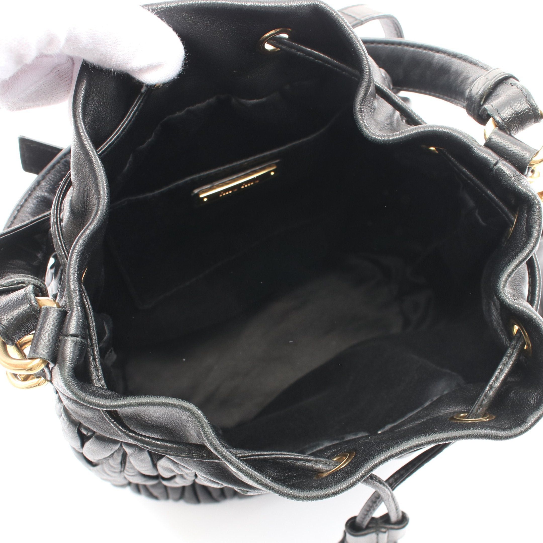 Miu Miu Miu Miu Matelasse Handbag Leather Black Tassel Size ONE SIZE - 3 Thumbnail