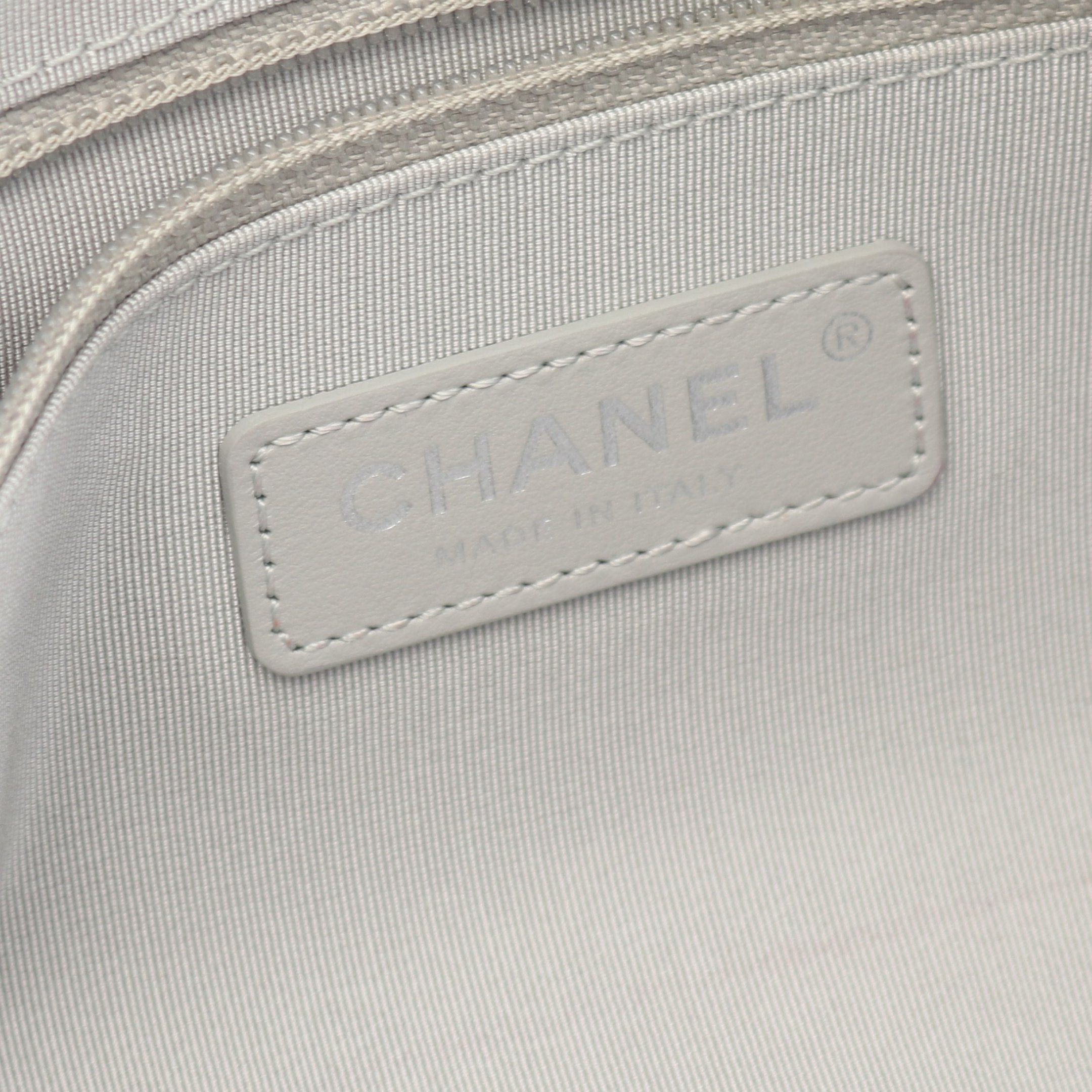 Chanel Chanel Chain Shoulder Bag Leather Gray Combination Metal Fittings Size ONE SIZE - 4 Thumbnail