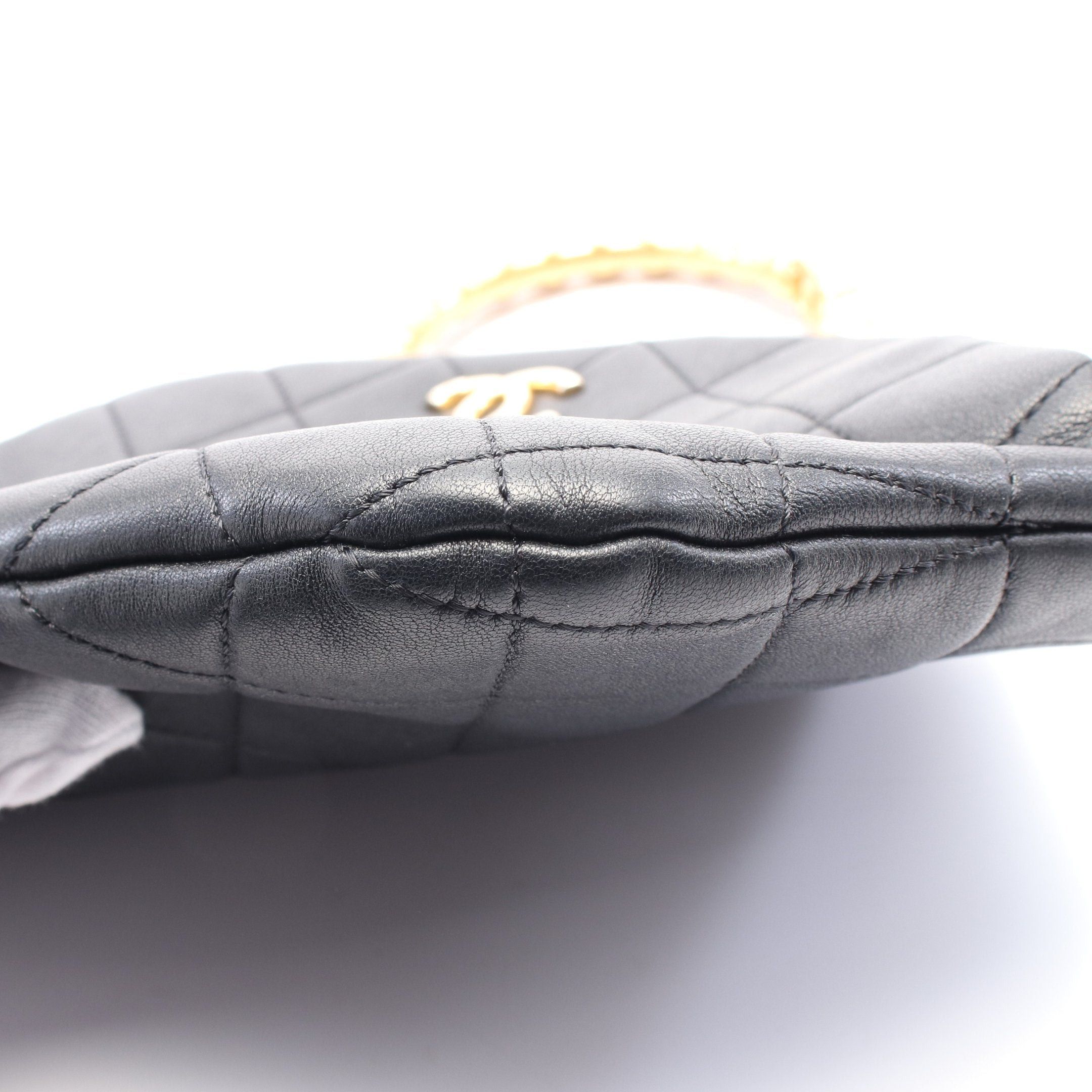 Chanel Chanel Matelasse Handbag Leather Black Gold Hardware Size ONE SIZE - 6 Thumbnail
