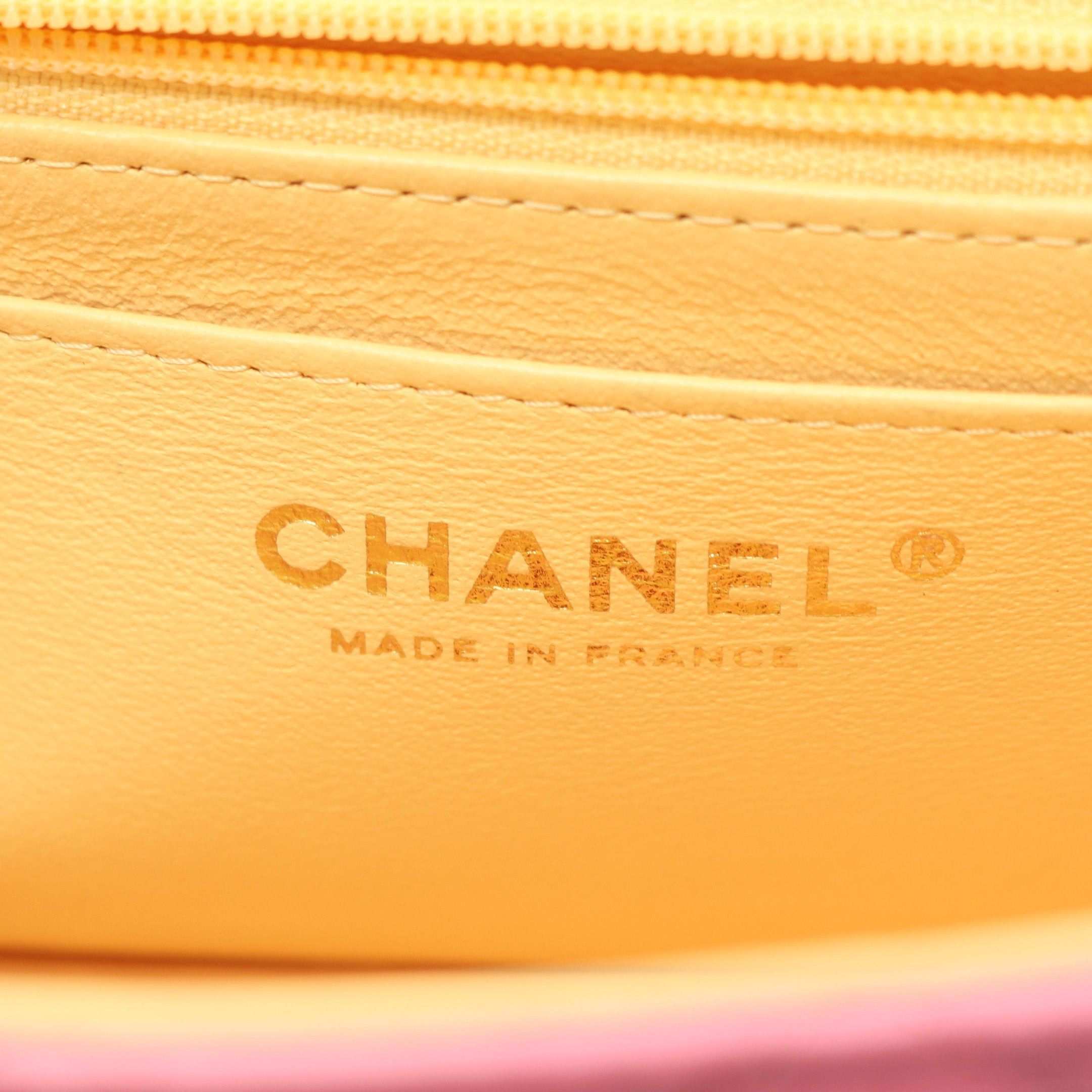 Chanel Chanel Mini Matelasse 20 Chain Shoulder Bag Lambskin Pink Rainbow Metal Fittings Size ONE SIZE - 4 Thumbnail