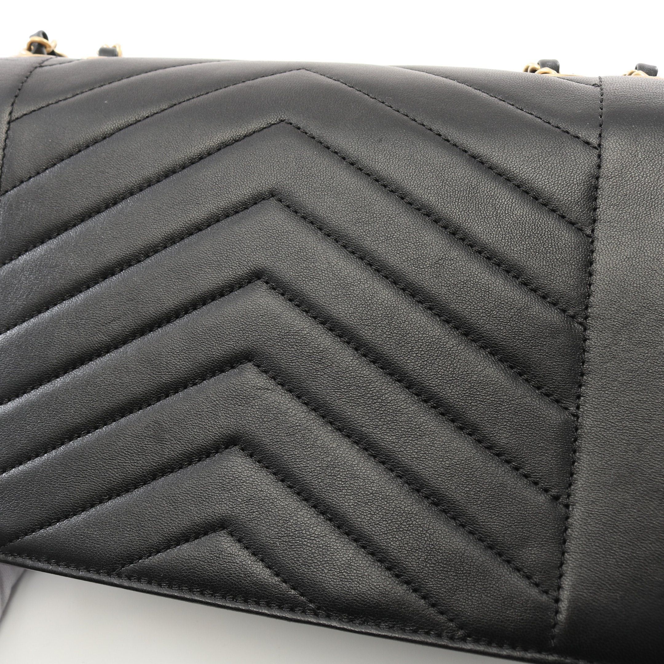 Chanel Chanel Chevron V-Stitch Chain Shoulder Bag Lambskin Black Gold Hardware Size ONE SIZE - 8 Thumbnail
