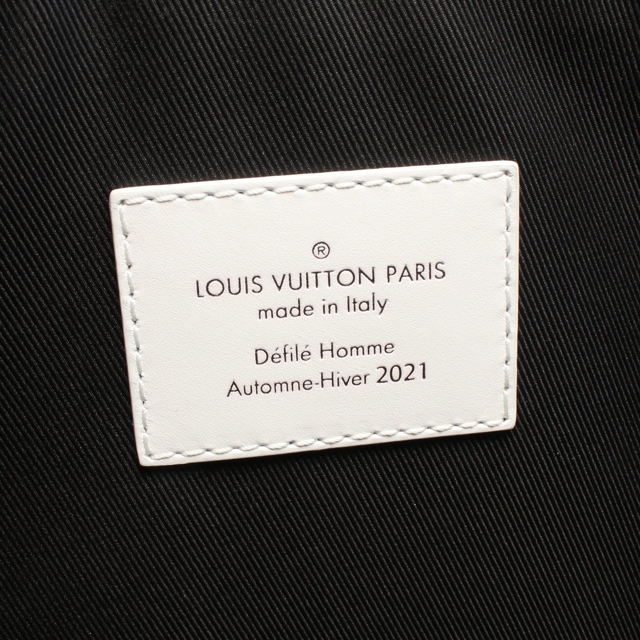 Louis Vuitton Louis Vuitton Everyday Lv Newspaper Clutch Bag Leather Off White Multicolor Size ONE SIZE - 4 Thumbnail