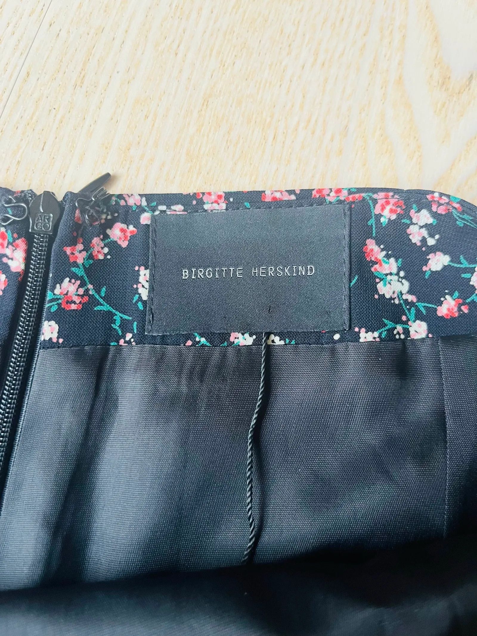 HERSKIND Birgitte Herskind Skirt Size 26" / US 2 / IT 38 - 2 Thumbnail