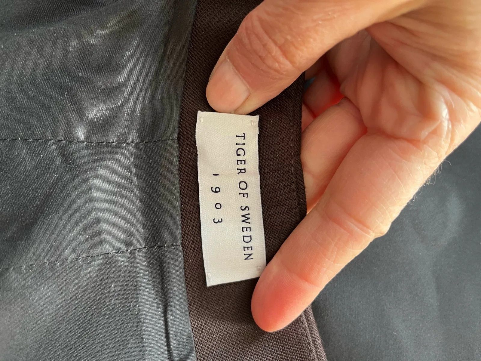 Tiger of Sweden Tiger of Sweden Skirt Size 26" / US 2 / IT 38 - 2 Thumbnail