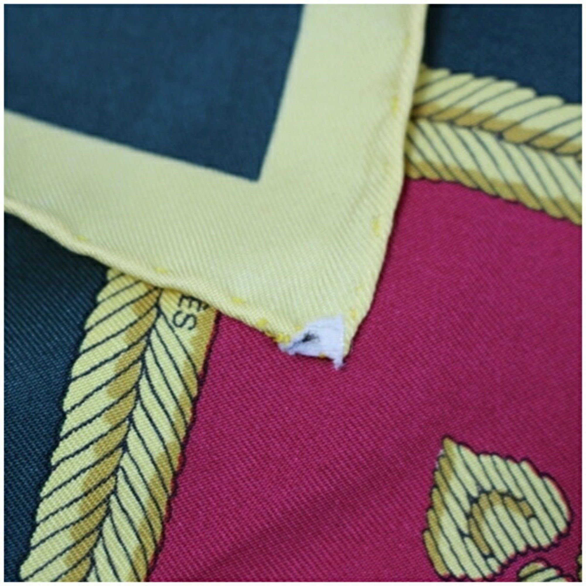 Hermes Hermes scarf muffler Carre 90 LES ARMES PARIS Paris emblem HERMES women's Size ONE SIZE - 9 Thumbnail