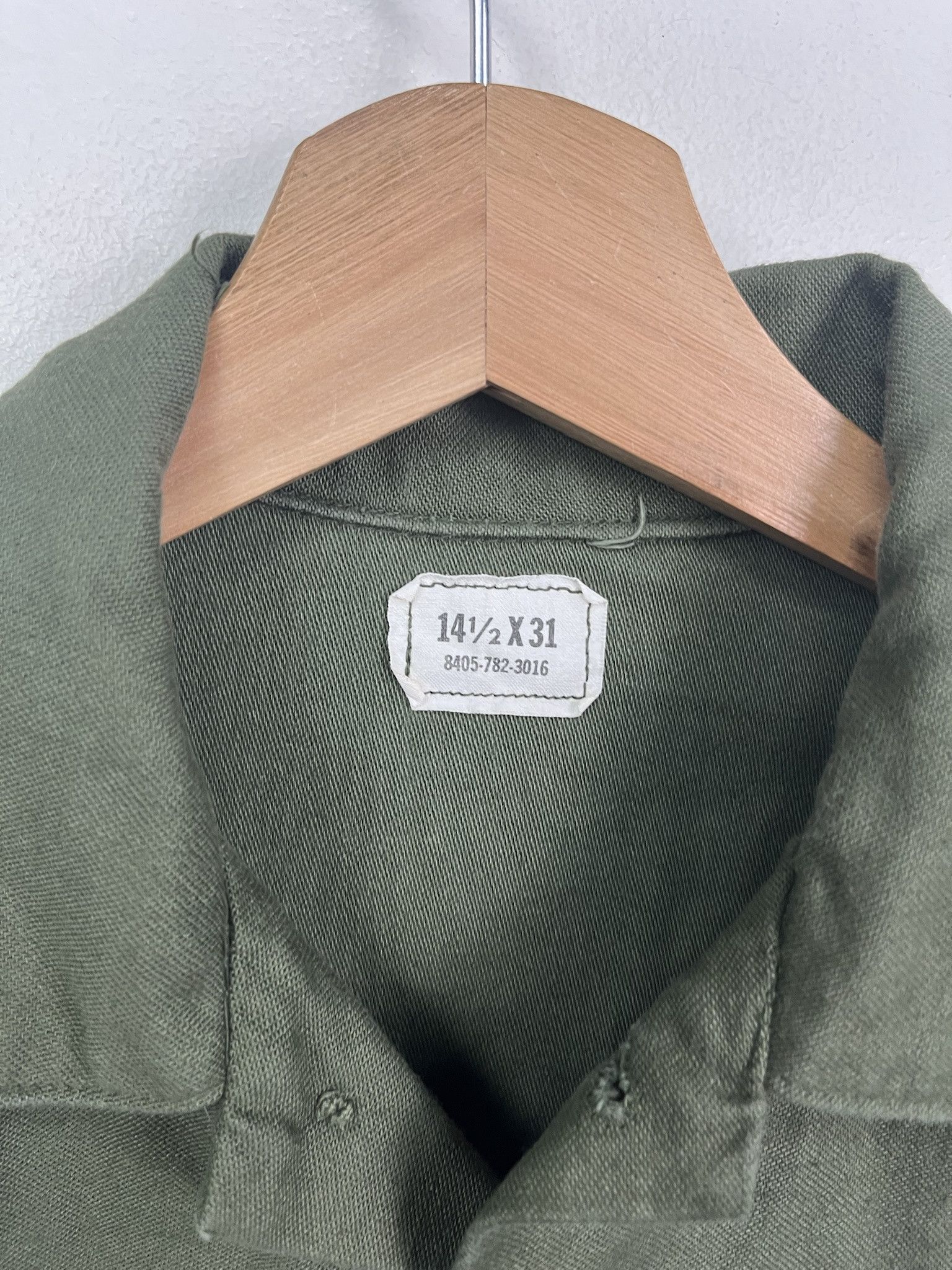 Vintage vintage Sateen Military Olive Green Top Fatigue US Air Force Field Shirt Size S Size US S / EU 44-46 / 1 - 2 Thumbnail
