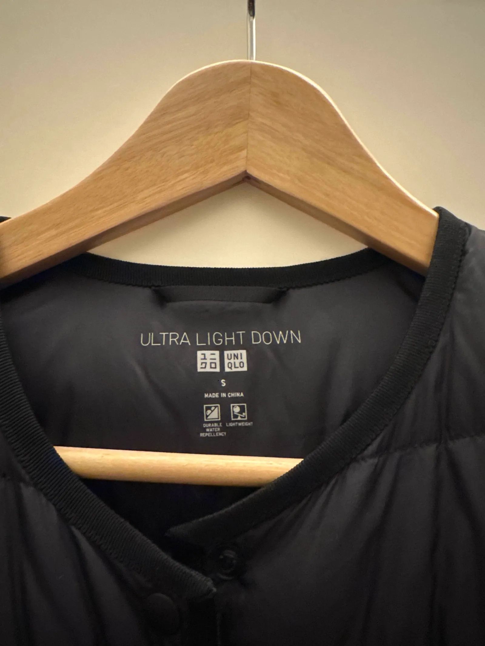 Uniqlo Uniqlo Down Jacket Size S / US 4 / IT 40 - 2 Thumbnail