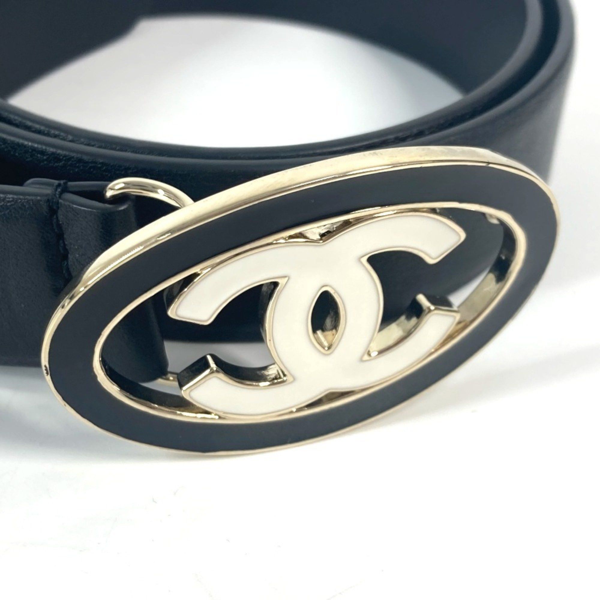 CHANEL B24A CC Coco Mark Round Accessory Buckle Belt Leather