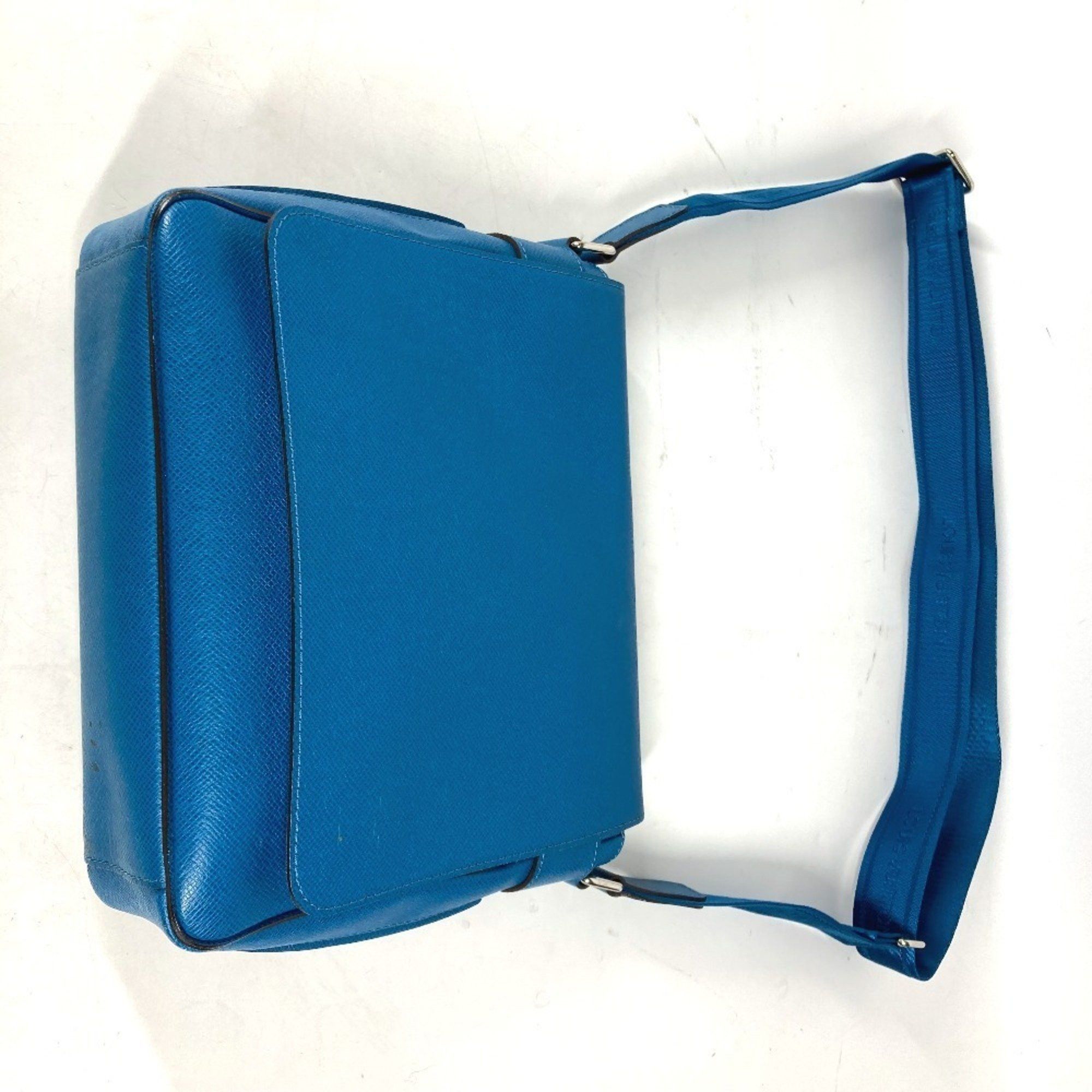 Louis Vuitton Louis Vuitton Roman shoulder Size ONE SIZE - 18 Thumbnail