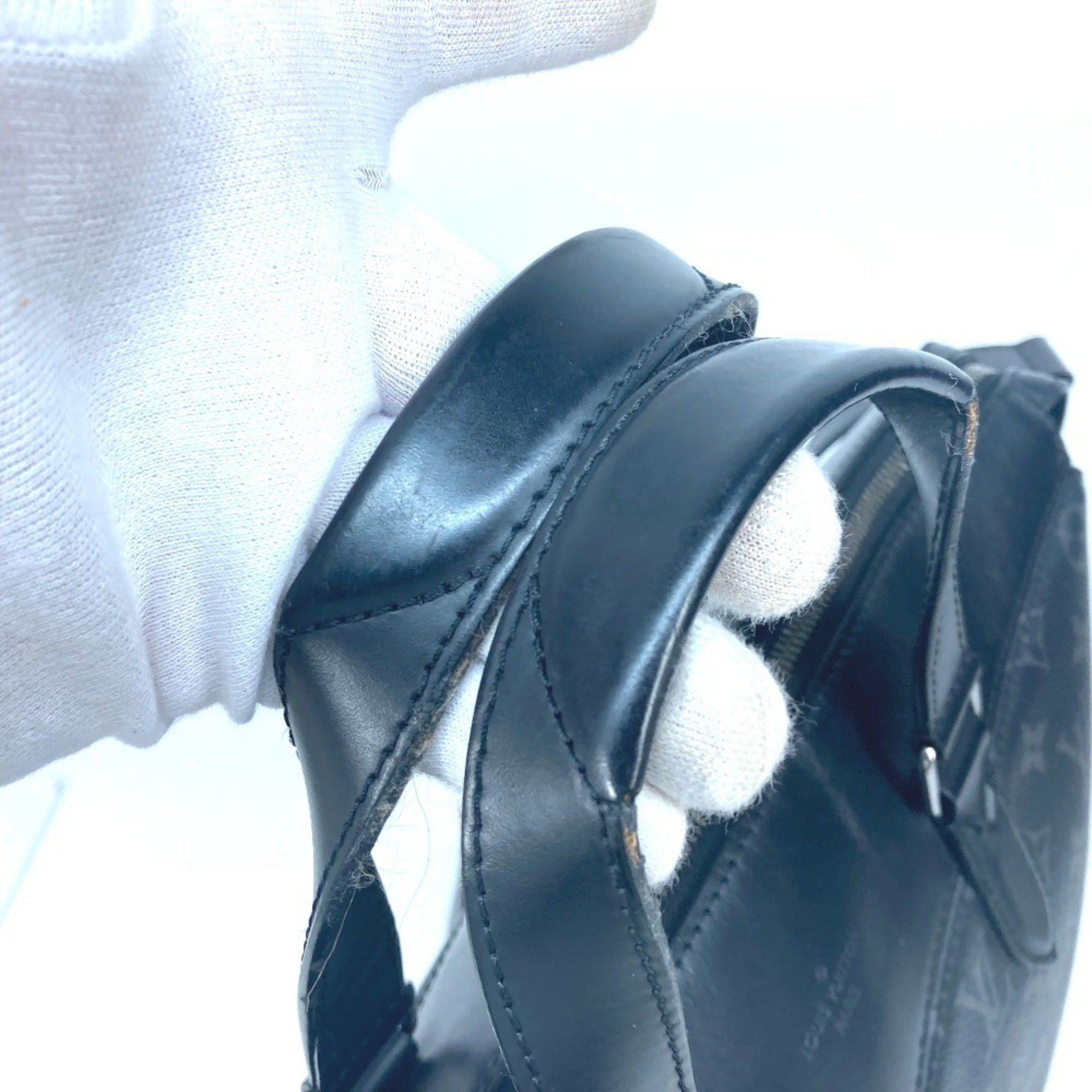 Louis Vuitton Louis Vuitton Explorer tote Size ONE SIZE - 5 Thumbnail