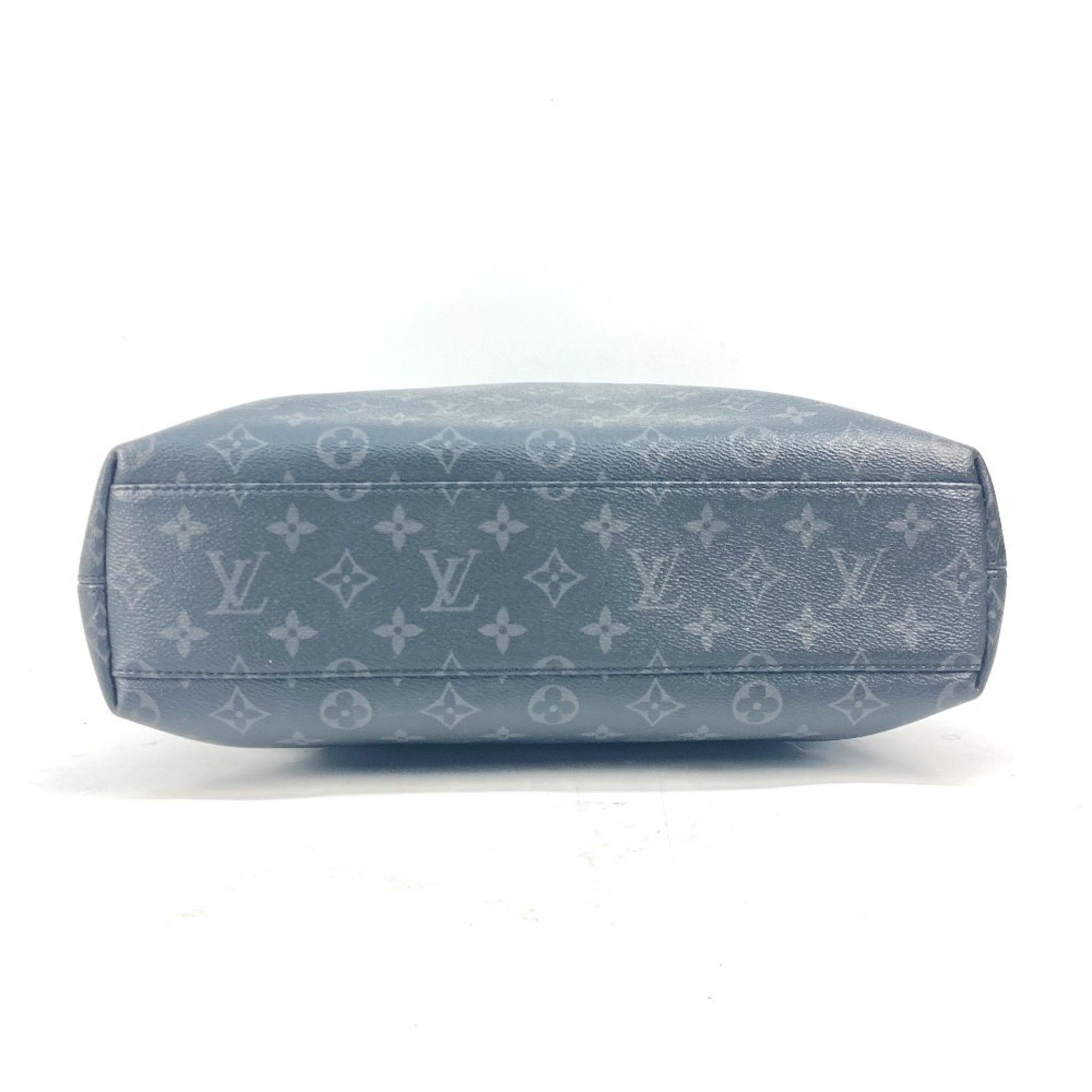 Louis Vuitton Louis Vuitton Explorer tote Size ONE SIZE - 6 Thumbnail