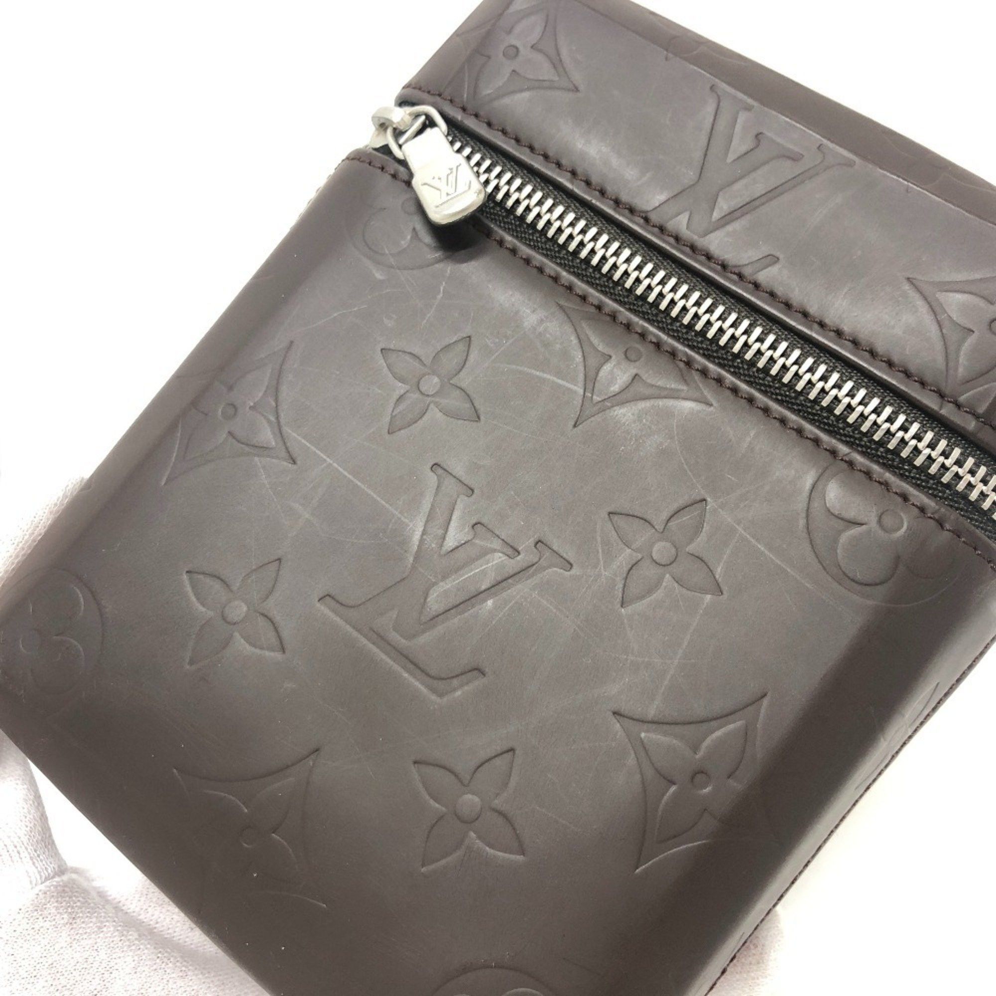 Louis Vuitton Louis Vuitton Ray clutch Size ONE SIZE - 4 Thumbnail