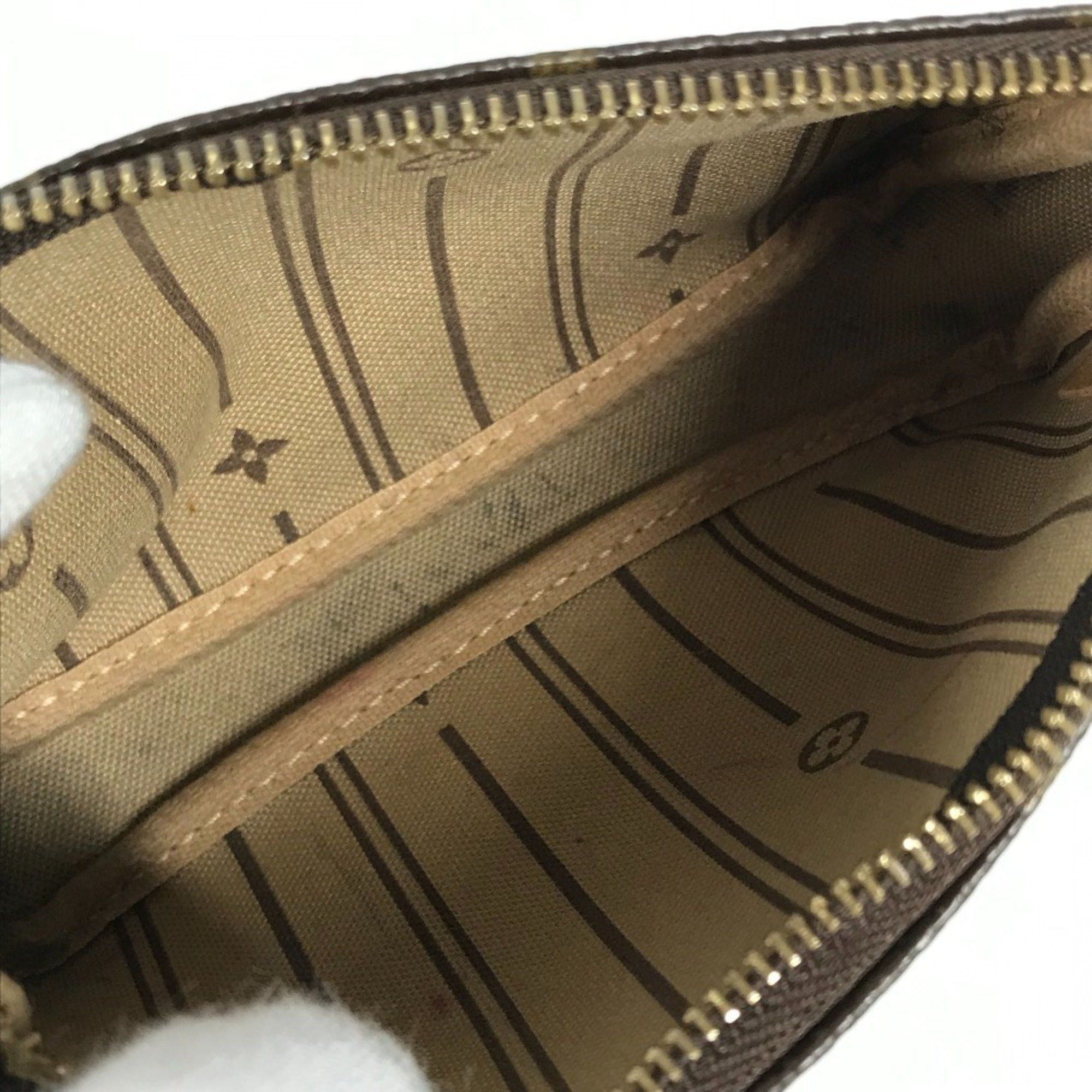 Louis Vuitton Louis Vuitton Pochette Accessoire clutch Size ONE SIZE - 11 Thumbnail