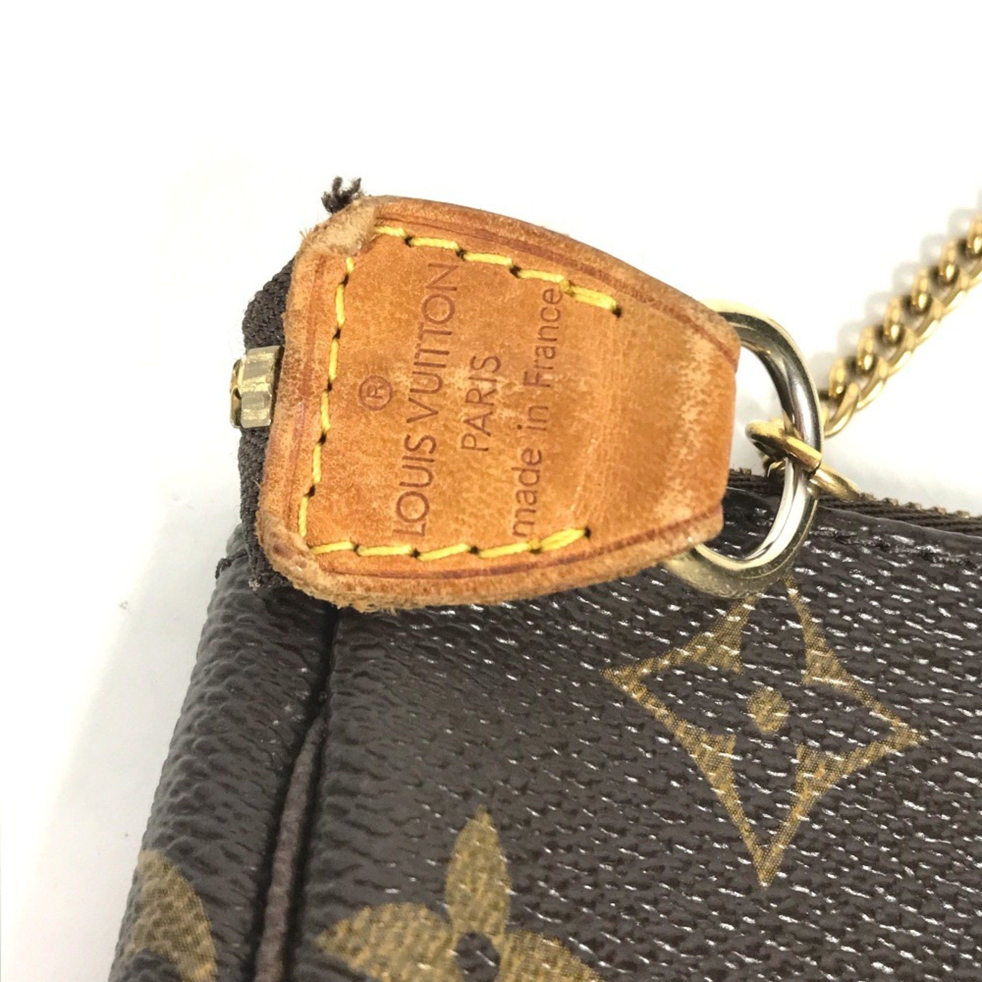 Louis Vuitton Louis Vuitton Pochette Accessoire clutch Size ONE SIZE - 12 Thumbnail