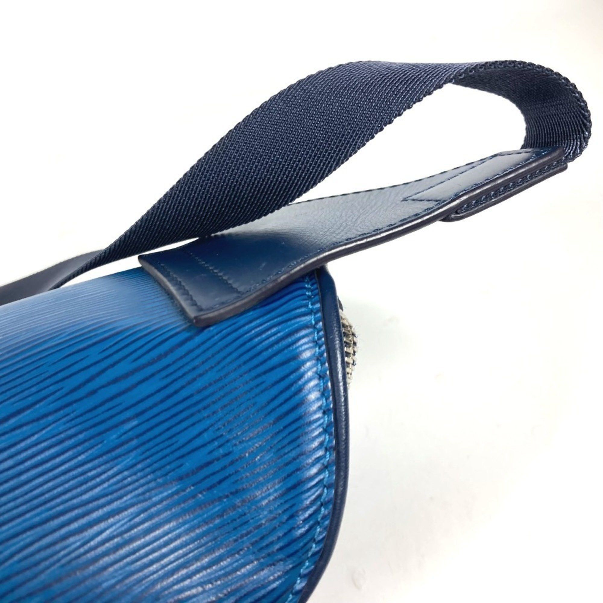 Louis Vuitton Louis Vuitton Bum Bag / Sac Ceinture clutch Size ONE SIZE - 7 Thumbnail