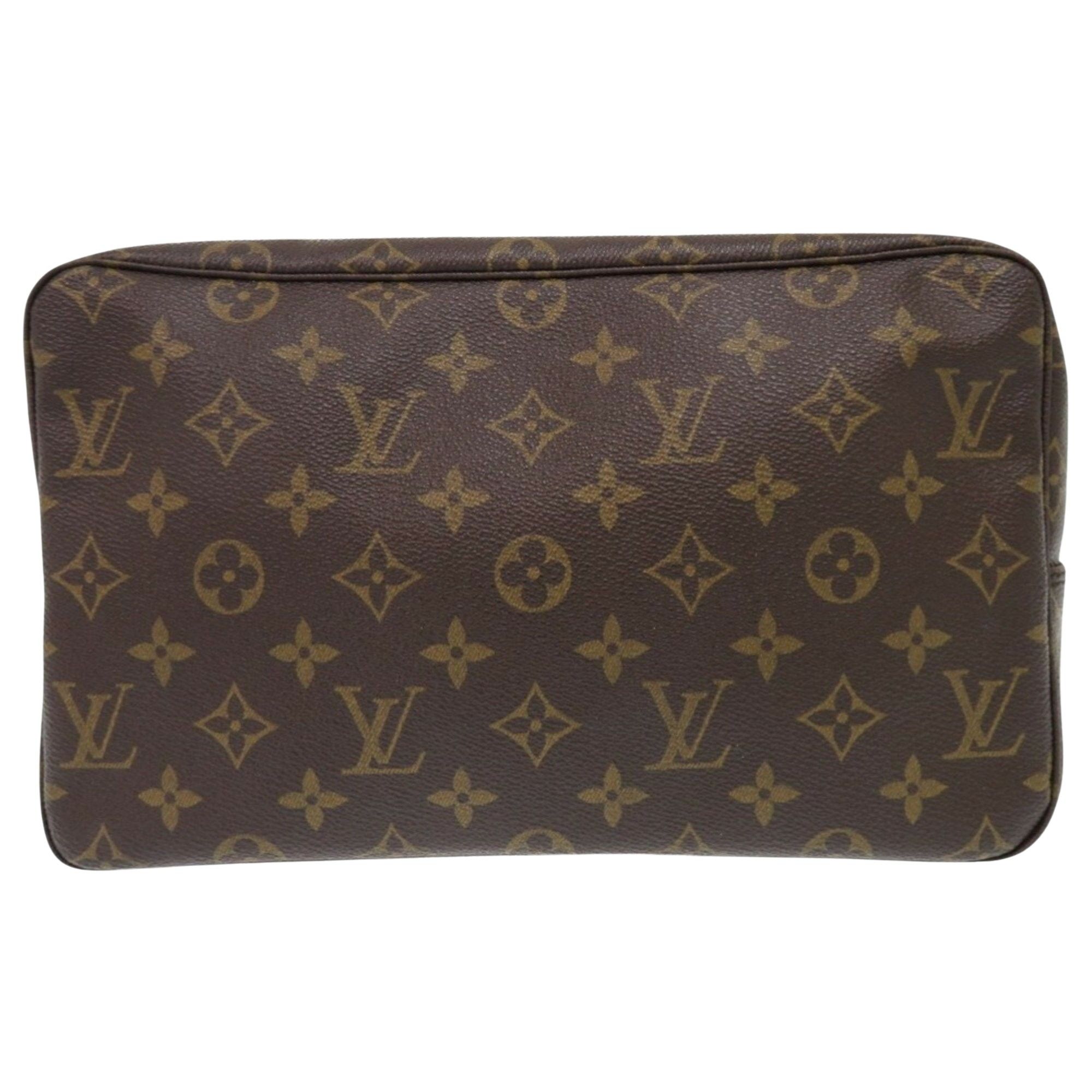 Louis Vuitton Louis Vuitton Trousse de Toilette clutch Size ONE SIZE - 2 Thumbnail