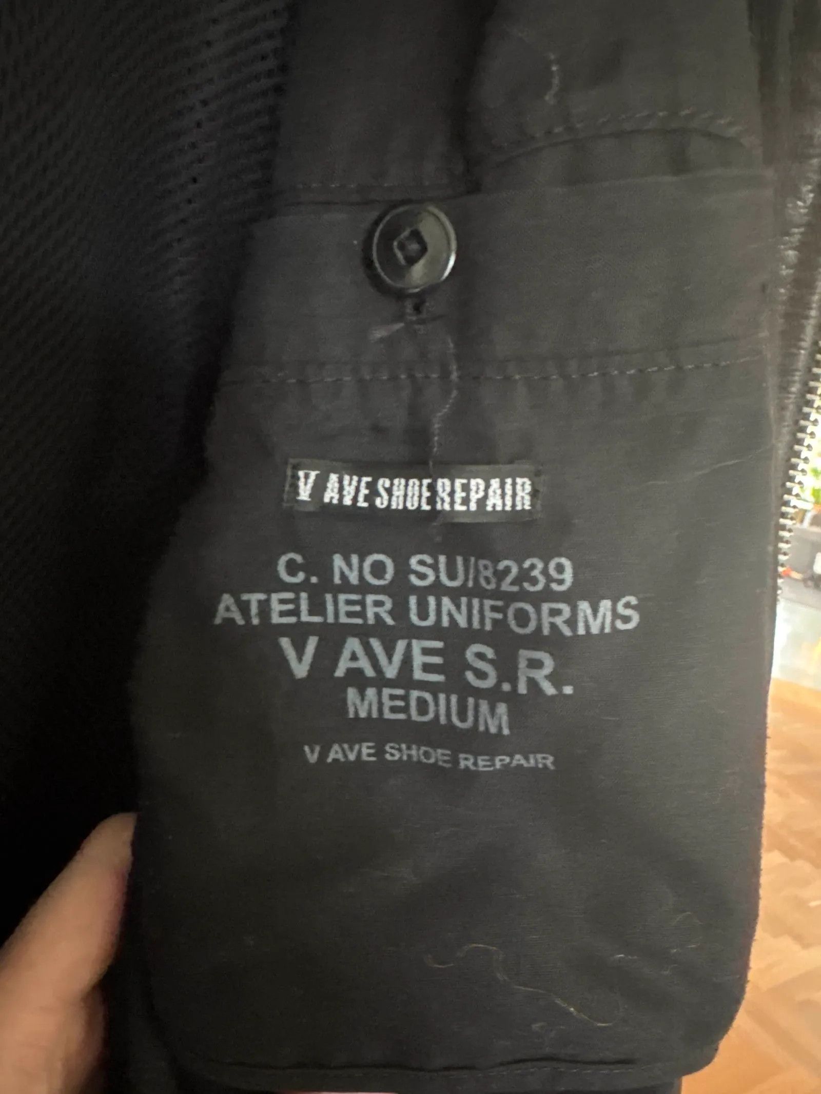 V AVE SHOE REPAIR V Ave Shoe Repair Leather Jacket Size US M / EU 48-50 / 2 - 4 Thumbnail