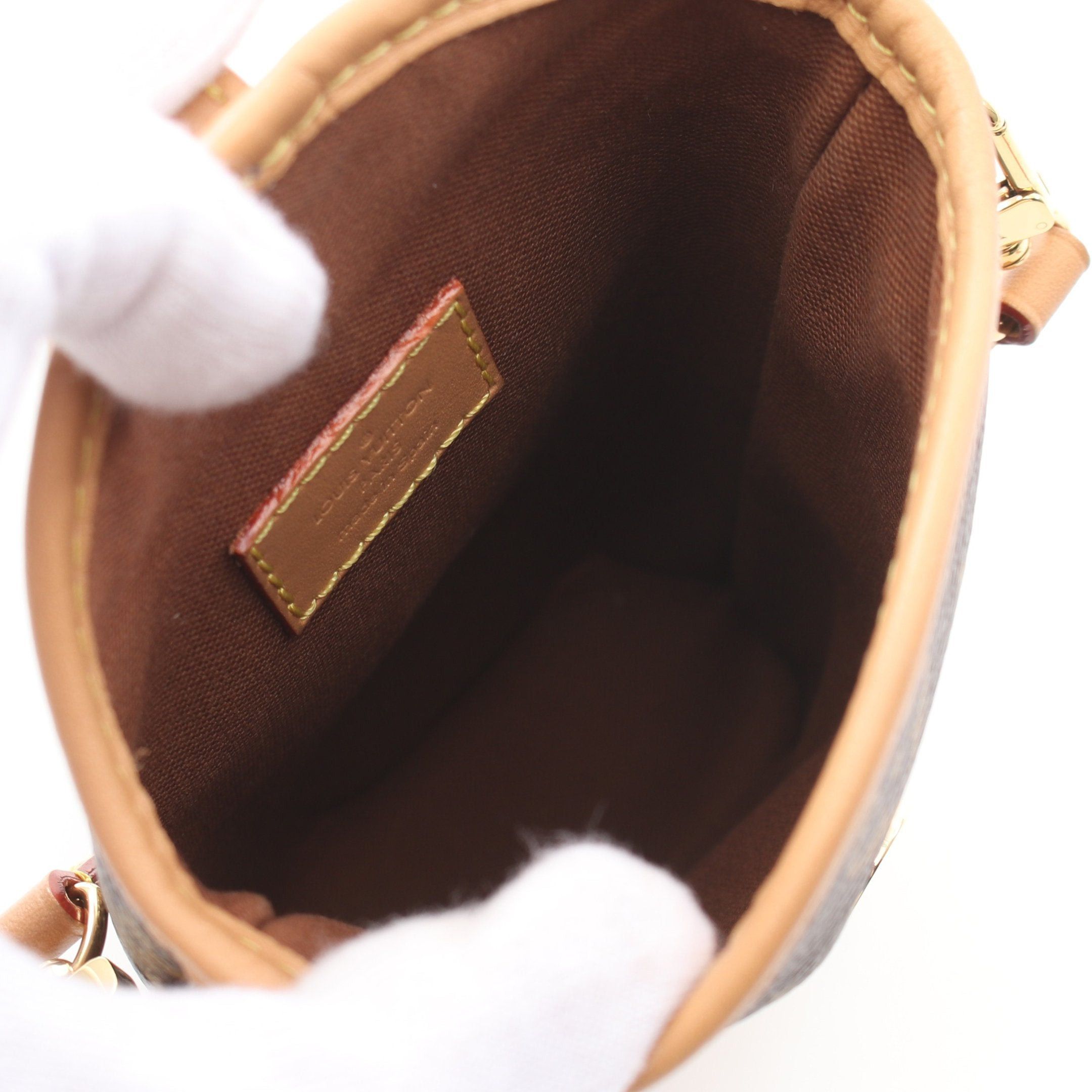 Louis Vuitton Louis Vuitton Fold Me Pouch Monogram Shoulder Bag Leather Brown Size ONE SIZE - 3 Thumbnail