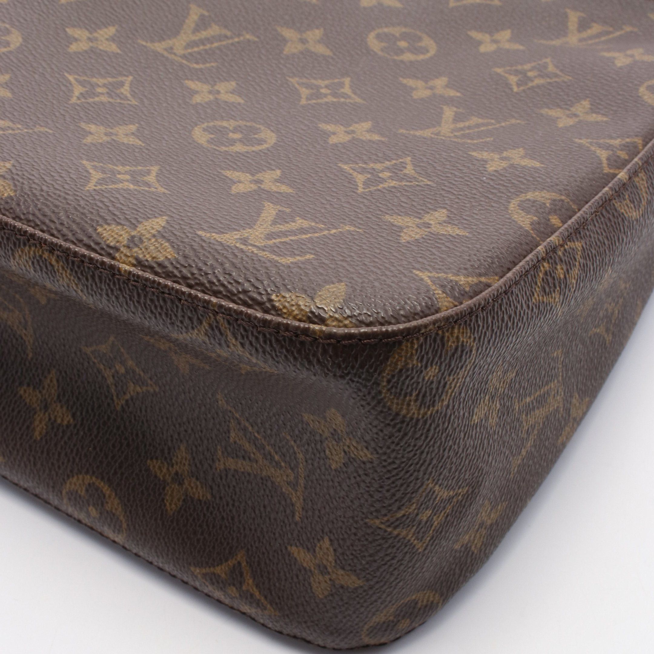 Louis Vuitton Louis Vuitton Looping Mm Monogram Shoulder Bag Leather Brown Size ONE SIZE - 6 Thumbnail