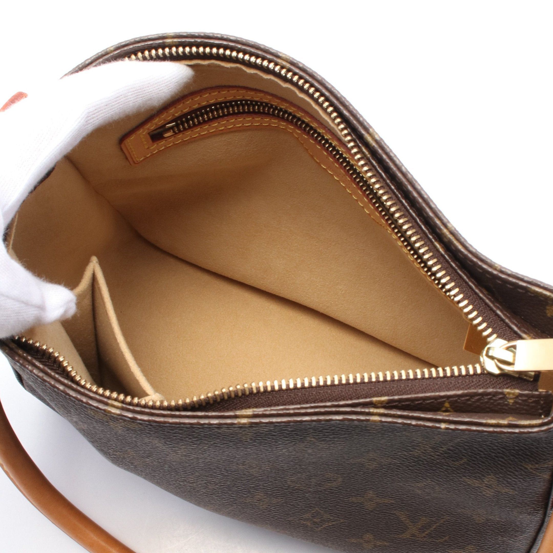 Louis Vuitton Louis Vuitton Looping Mm Monogram Shoulder Bag Leather Brown Size ONE SIZE - 3 Thumbnail