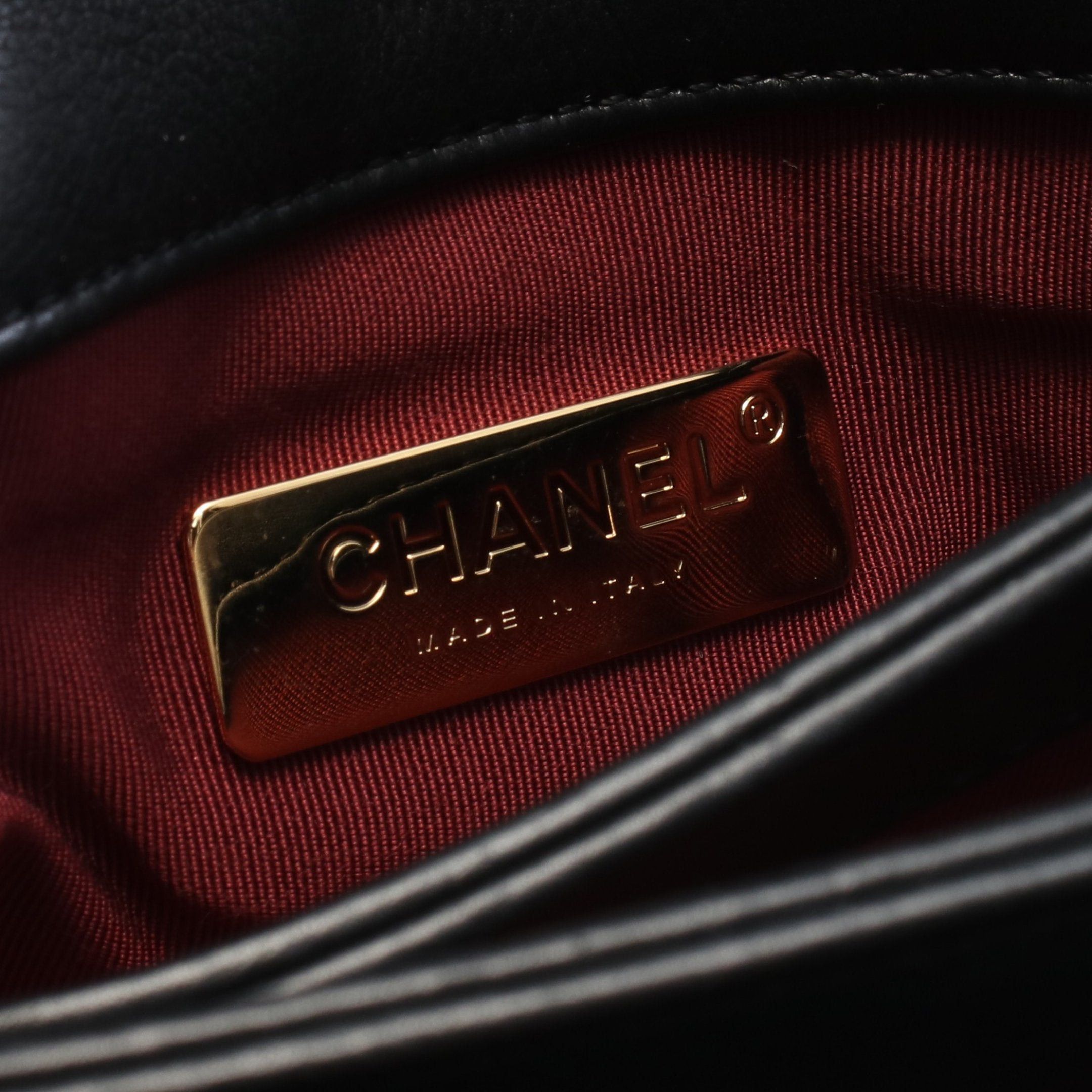 Chanel Chanel Matelasse Chain Shoulder Bag Lambskin Black Gold Hardware Size ONE SIZE - 4 Thumbnail