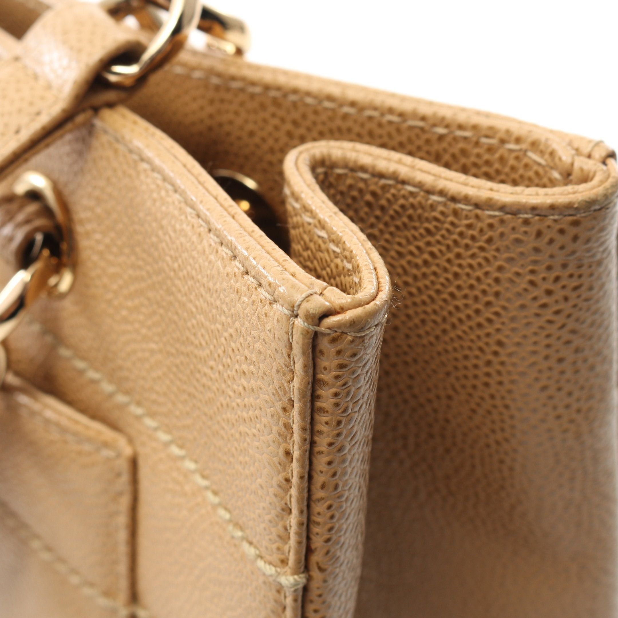 Chanel Chanel Chocolate Bar Shoulder Bag Tote Caviar Skin Beige Gold Hardware Size ONE SIZE - 7 Thumbnail