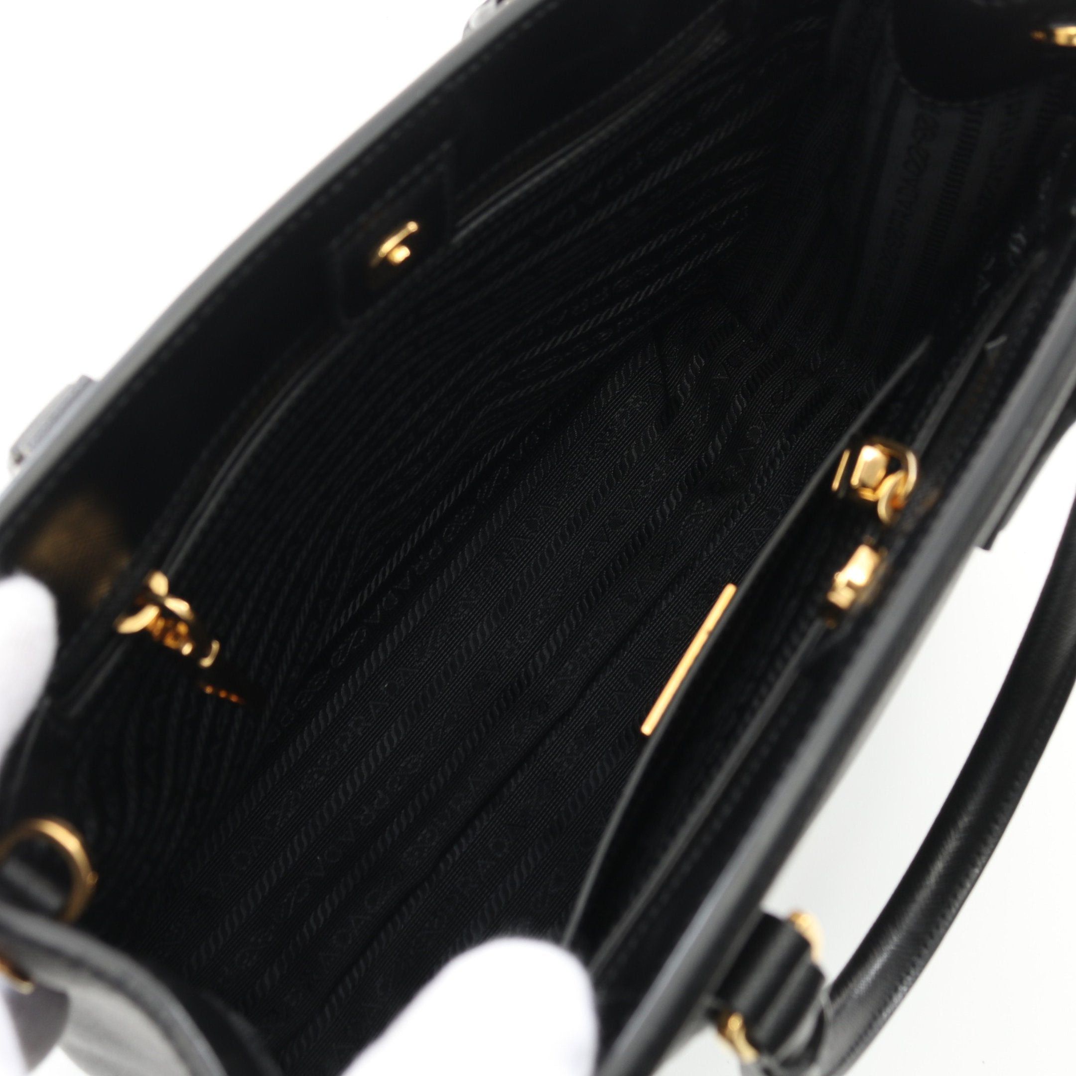 Prada Prada Saffiano Lux Handbag Leather Black Size ONE SIZE - 3 Thumbnail