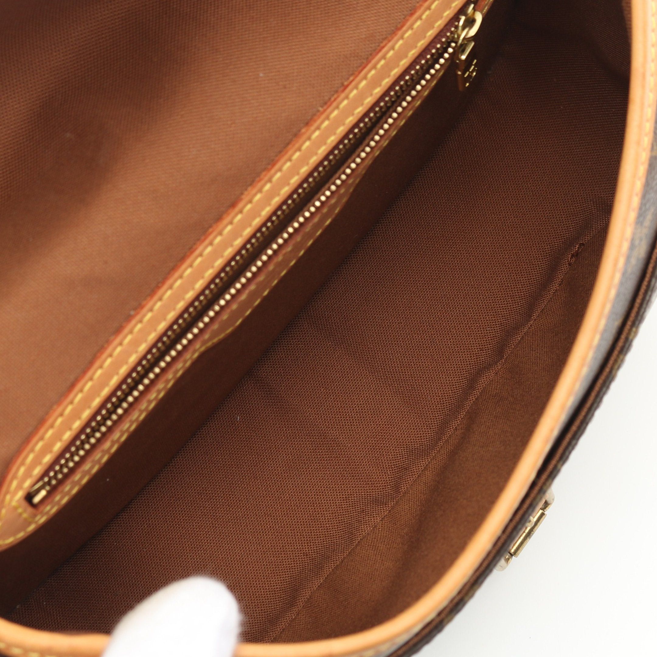 Louis Vuitton Louis Vuitton Sologne Monogram Shoulder Bag Leather Brown Size ONE SIZE - 3 Thumbnail