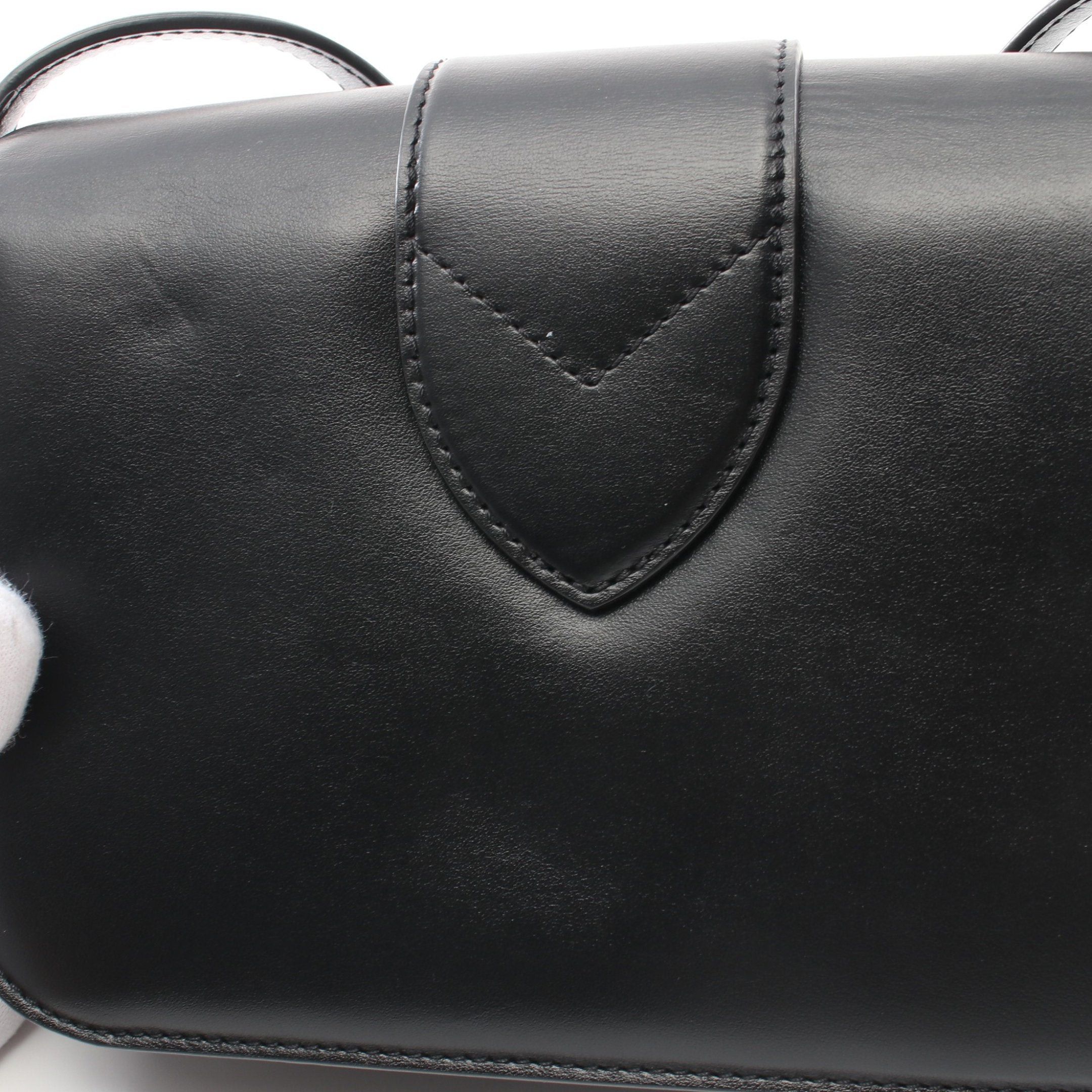 Louis Vuitton Louis Vuitton Lv Pont9 Pont Neuf Noir Shoulder Bag Leather Black Size ONE SIZE - 6 Thumbnail