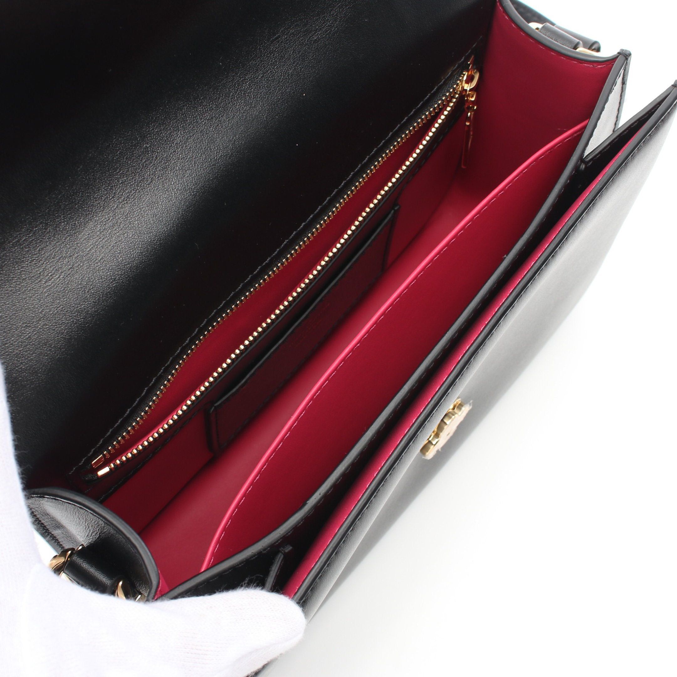 Louis Vuitton Louis Vuitton Lv Pont9 Pont Neuf Noir Shoulder Bag Leather Black Size ONE SIZE - 3 Thumbnail