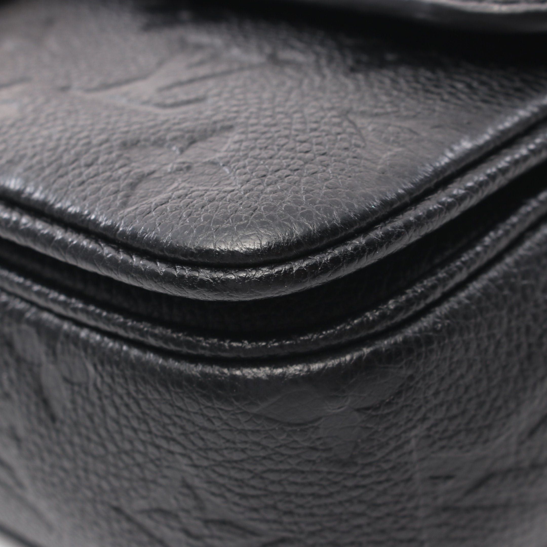 Louis Vuitton Louis Vuitton Marceau Monogram Empreinte Noir Chain Shoulder Bag Leather Black Size ONE SIZE - 6 Thumbnail