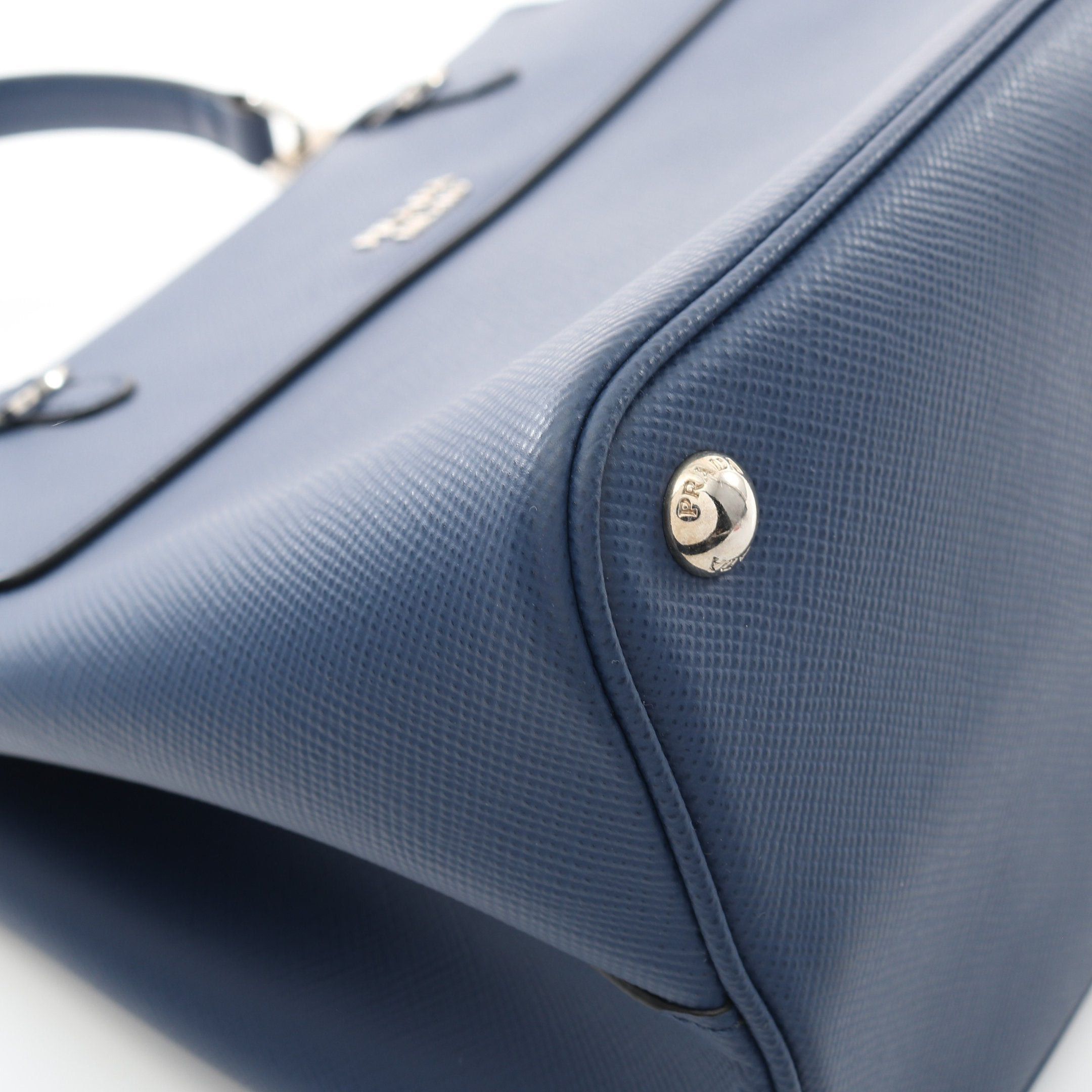 Prada Prada Saffiano Cuir Handbag Leather Navy Size ONE SIZE - 6 Thumbnail