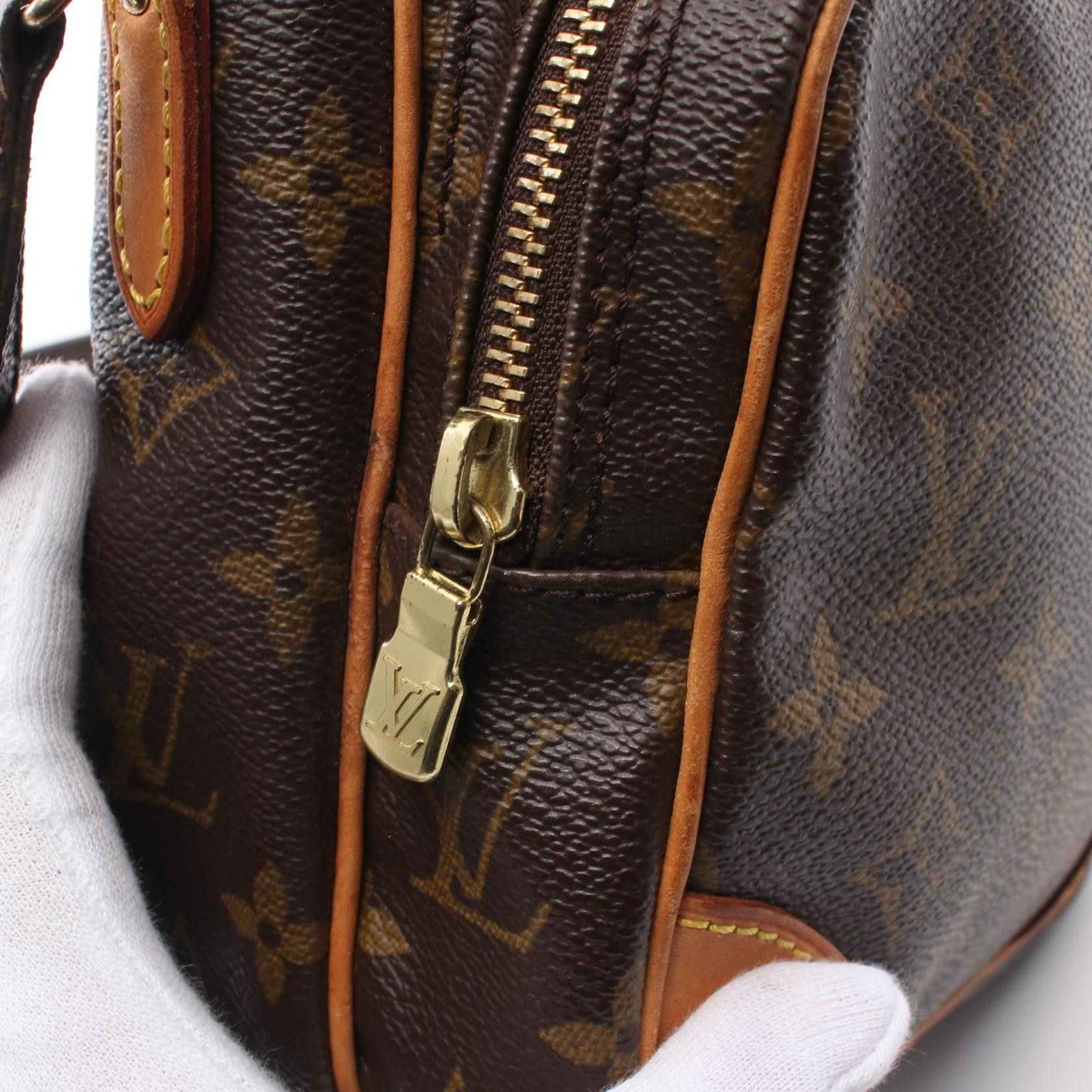 Louis Vuitton Louis Vuitton Amazon Monogram Shoulder Bag Leather Brown Size ONE SIZE - 11 Thumbnail