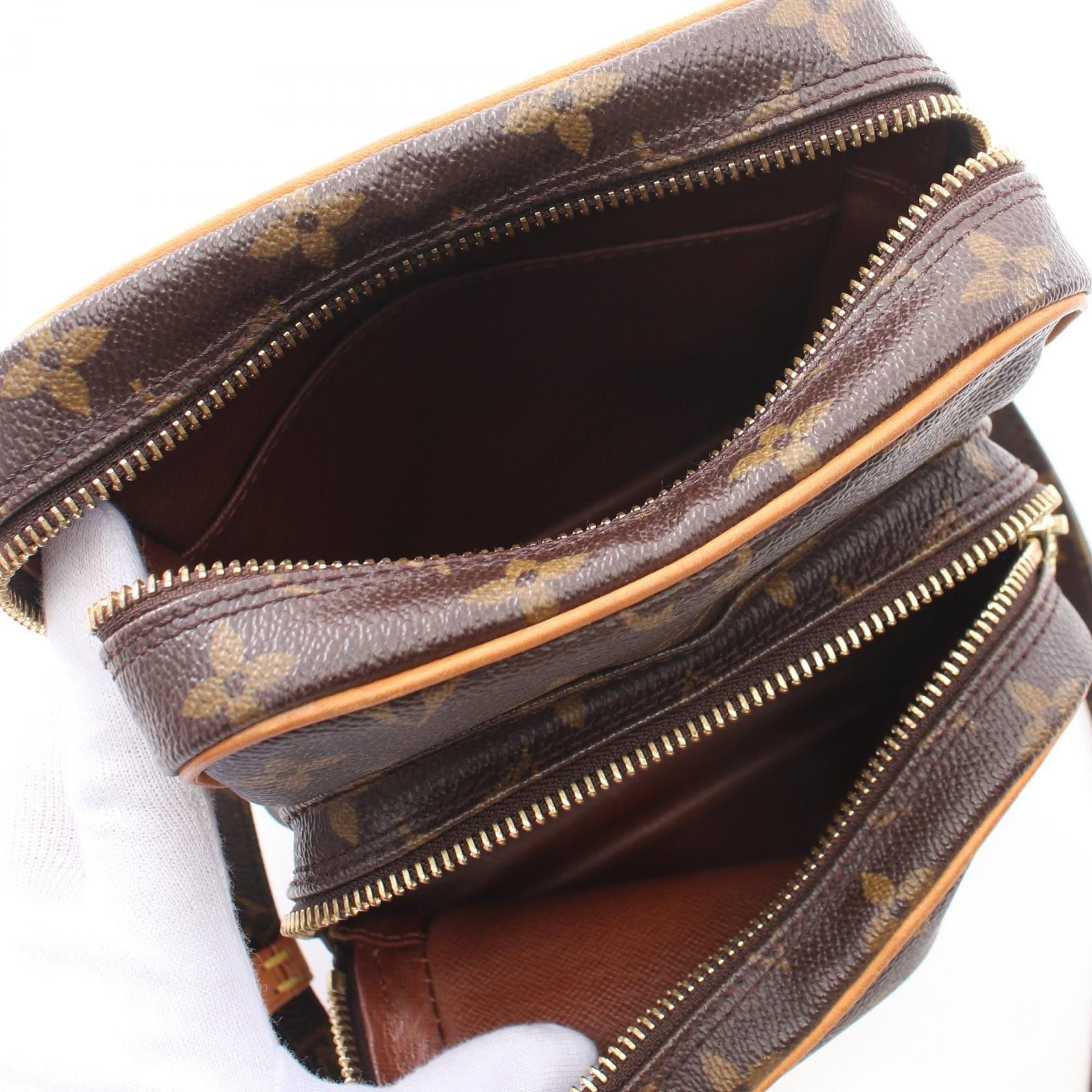 Louis Vuitton Louis Vuitton Amazon Monogram Shoulder Bag Leather Brown Size ONE SIZE - 3 Thumbnail