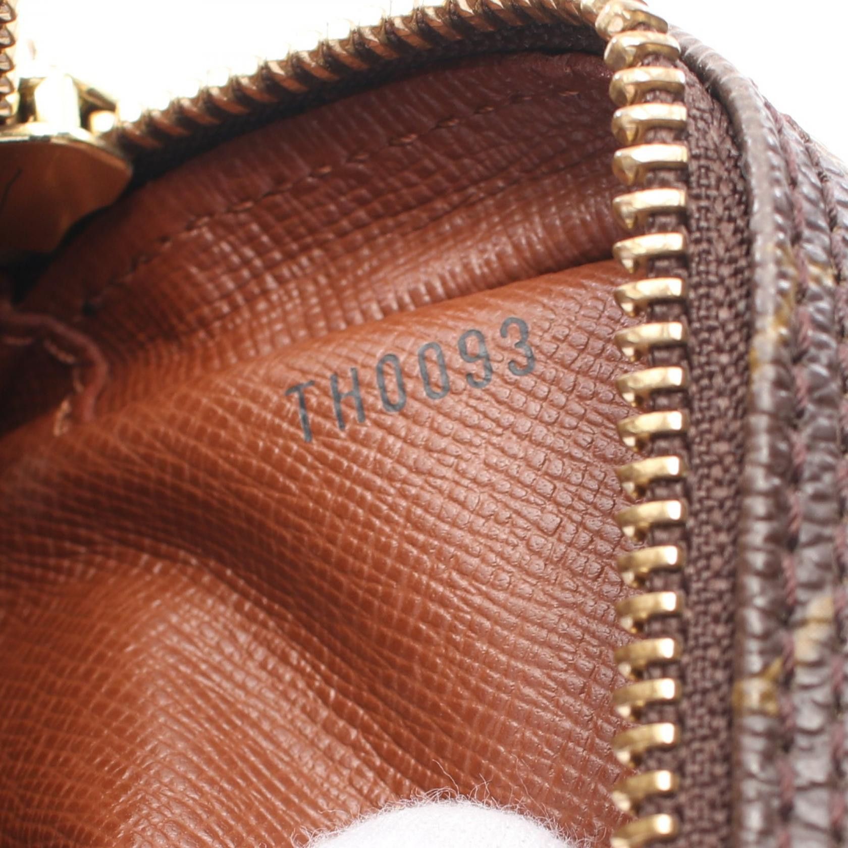 Louis Vuitton Louis Vuitton Amazon Monogram Shoulder Bag Leather Brown Size ONE SIZE - 5 Thumbnail