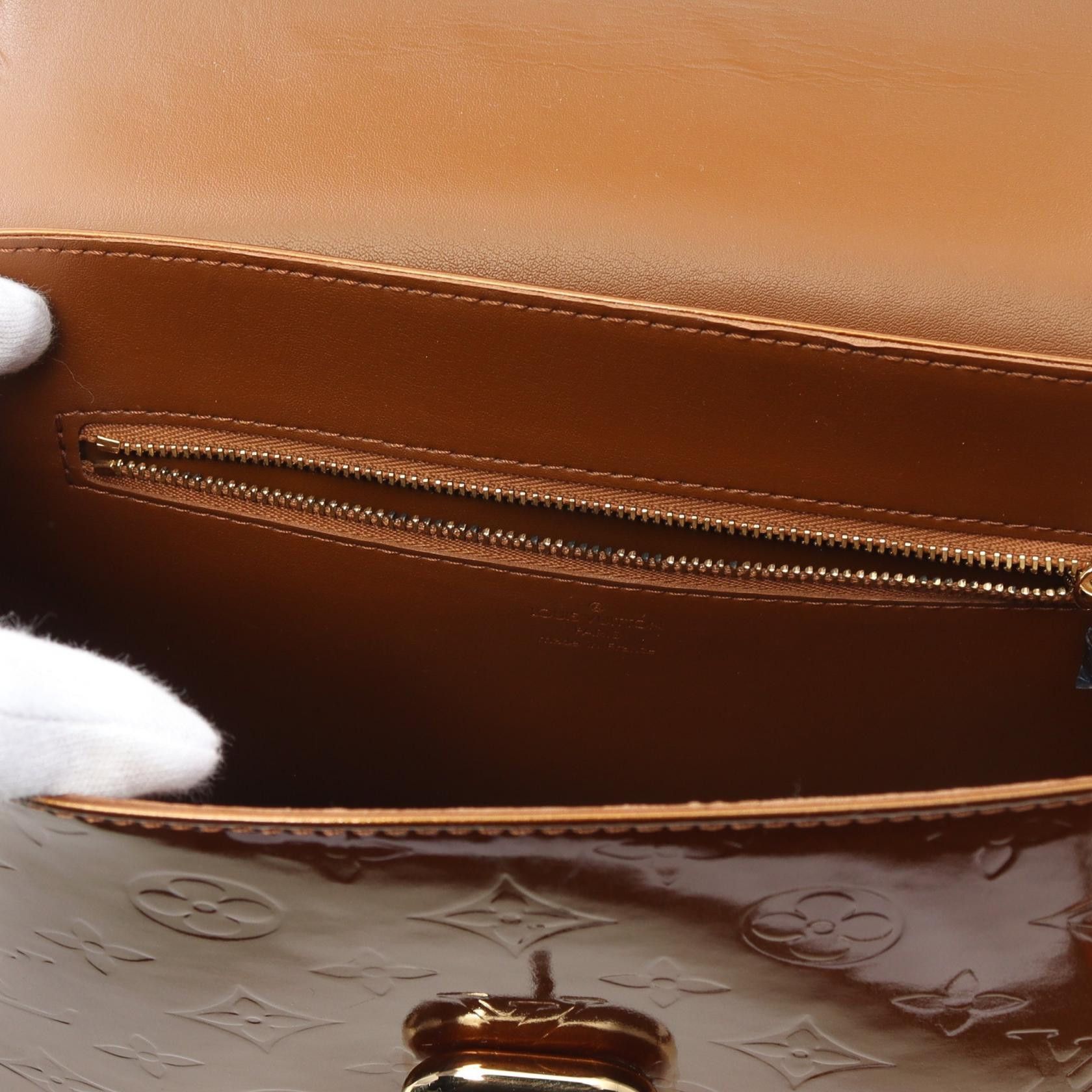 Louis Vuitton Louis Vuitton Christie Gm Monogram Vernis Shoulder Bag Leather Brown Size ONE SIZE - 6 Thumbnail