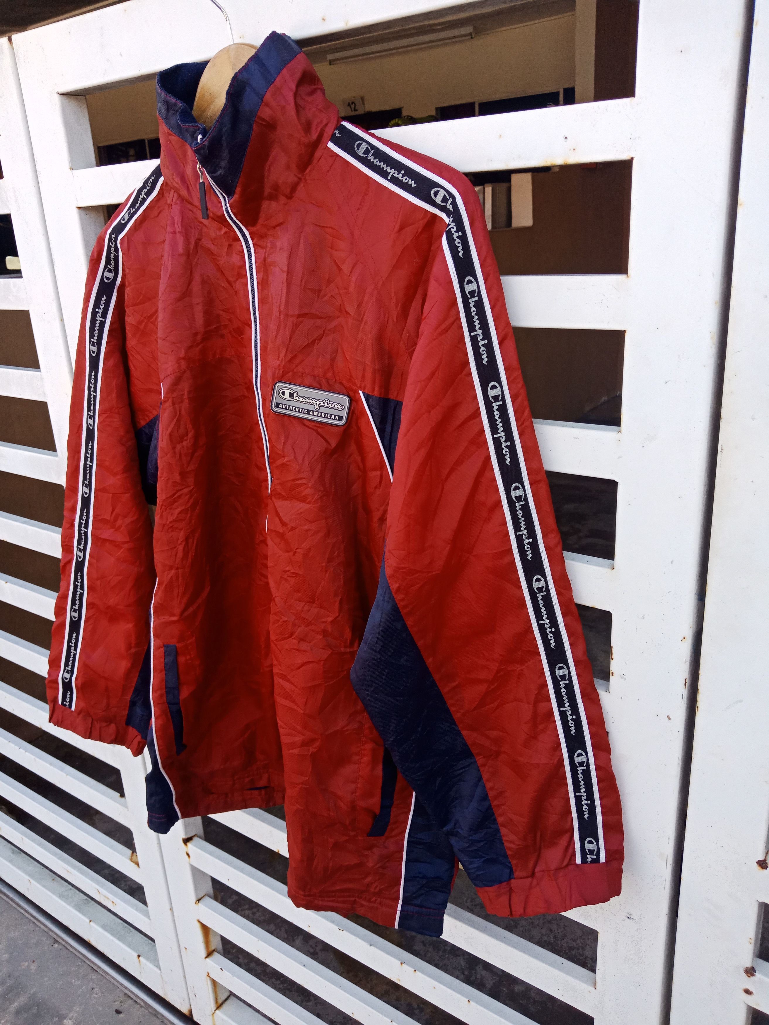 Champion Champion Side Tap Spell Out Big Logo Light Jacket Size US M / EU 48-50 / 2 - 5 Thumbnail