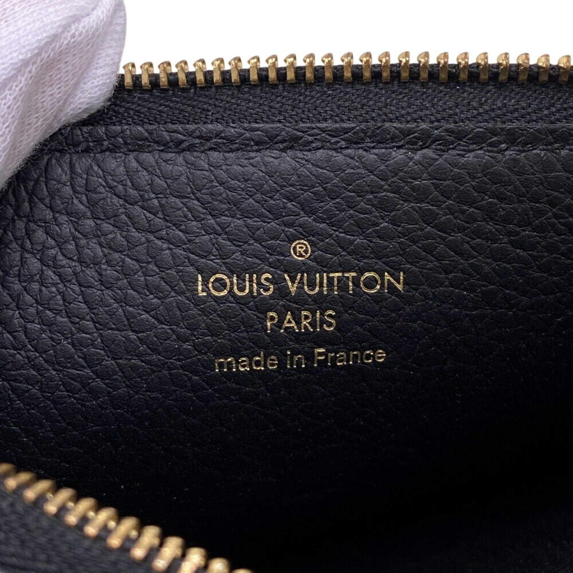 Louis Vuitton Trio clutch
