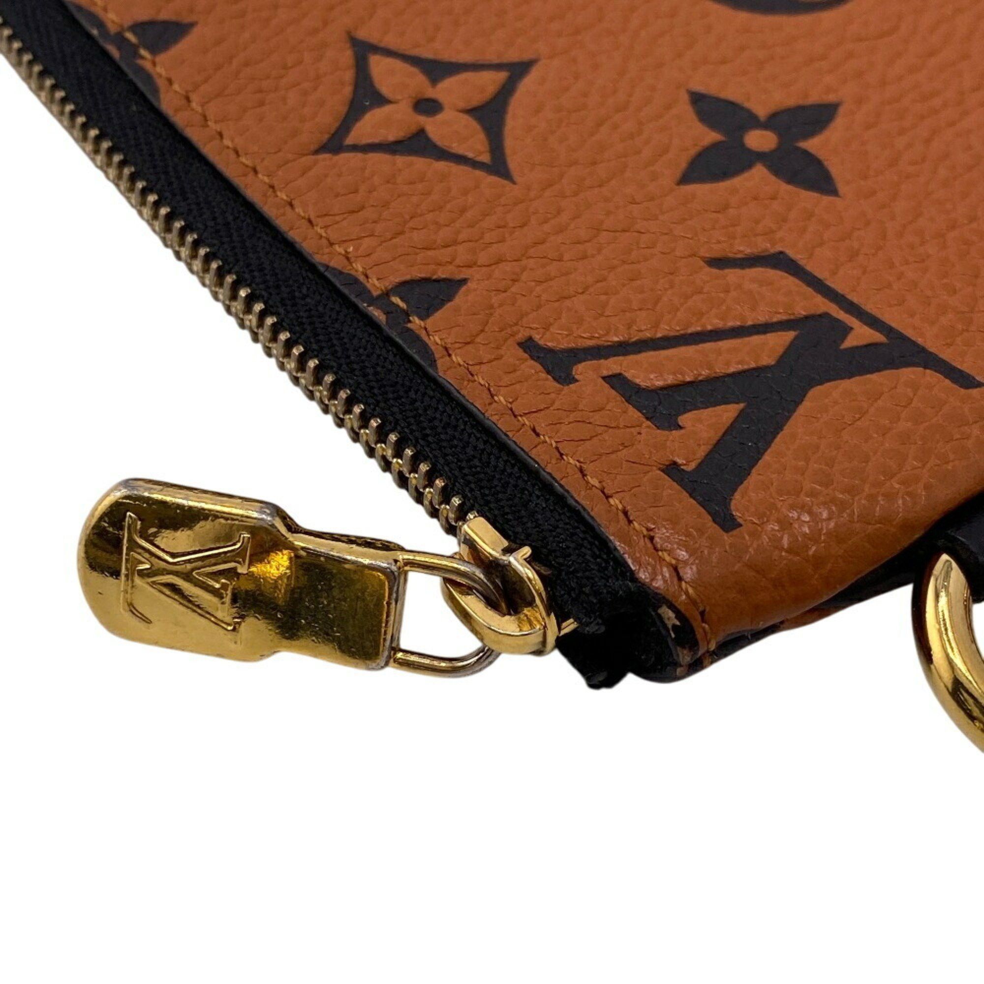 Louis Vuitton Trio clutch