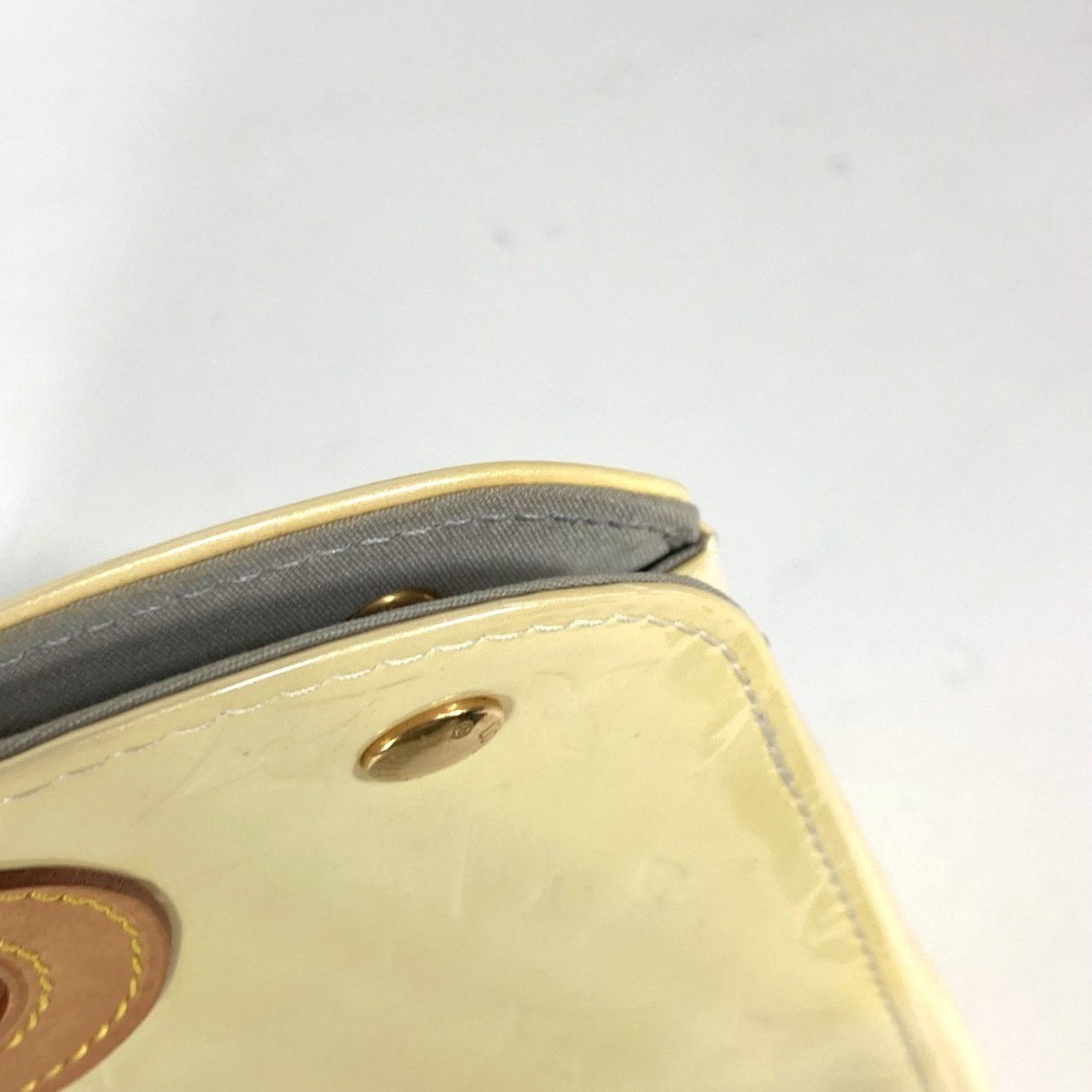 Louis Vuitton Louis Vuitton Maple Drive handbag Size ONE SIZE - 13 Thumbnail