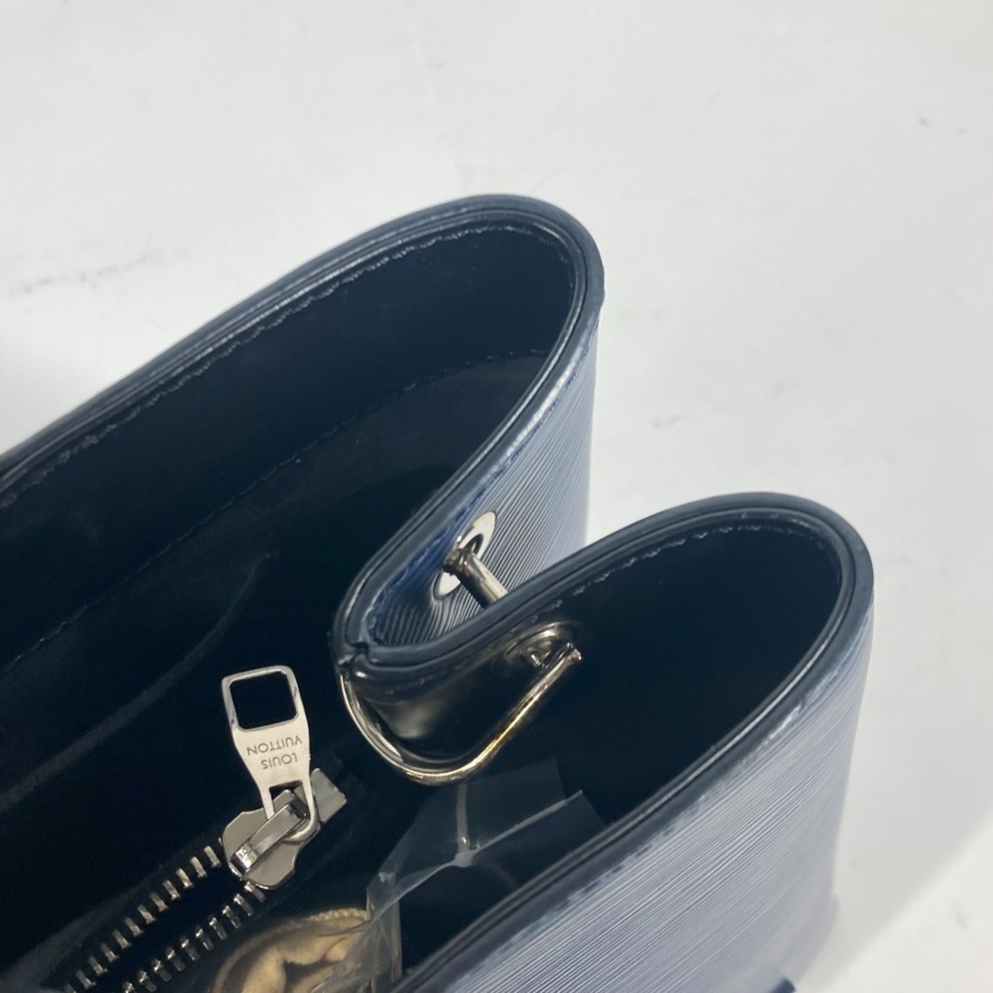 Louis Vuitton Louis Vuitton Kleber handbag Size ONE SIZE - 11 Thumbnail