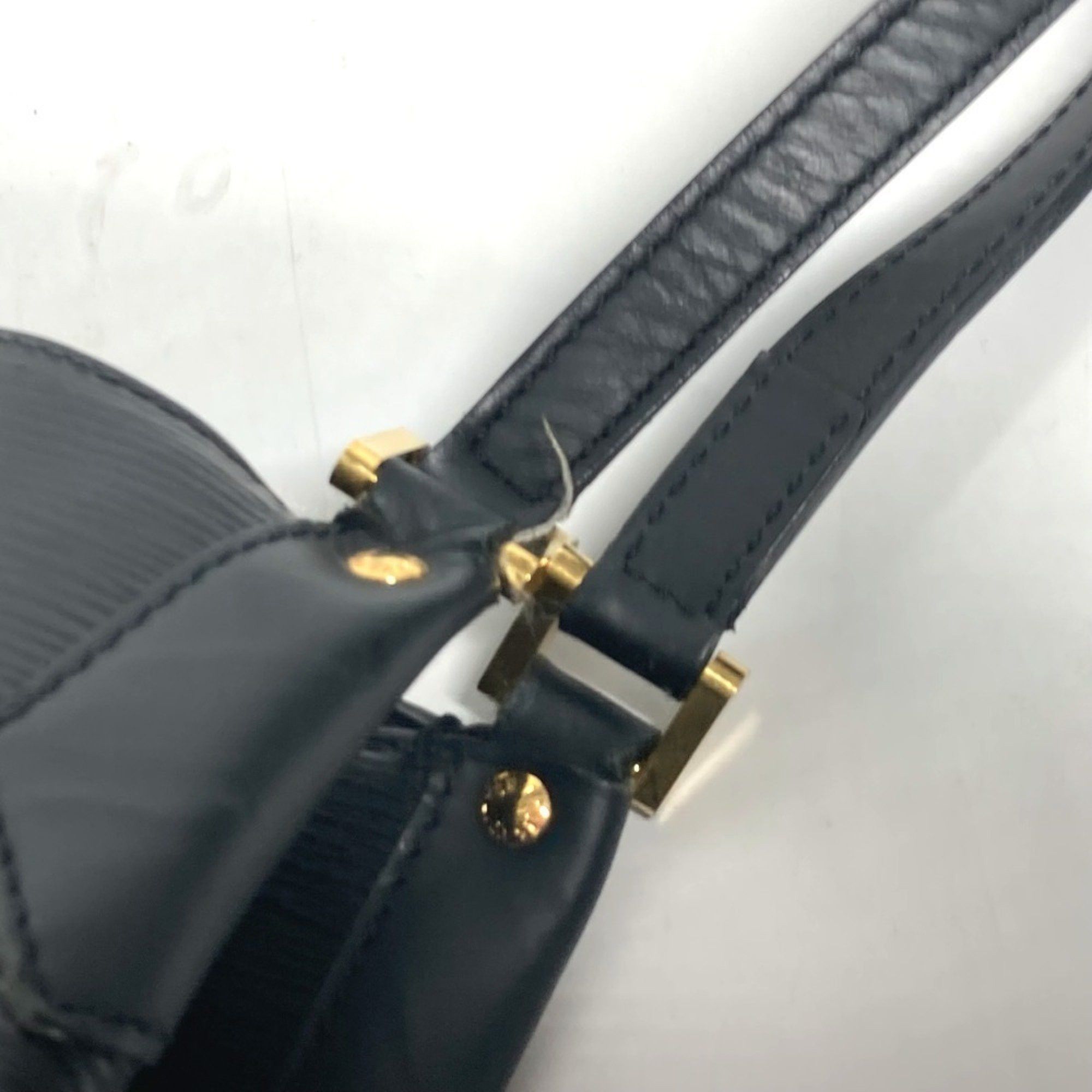 Louis Vuitton Louis Vuitton Mandala shoulder Size ONE SIZE - 5 Thumbnail
