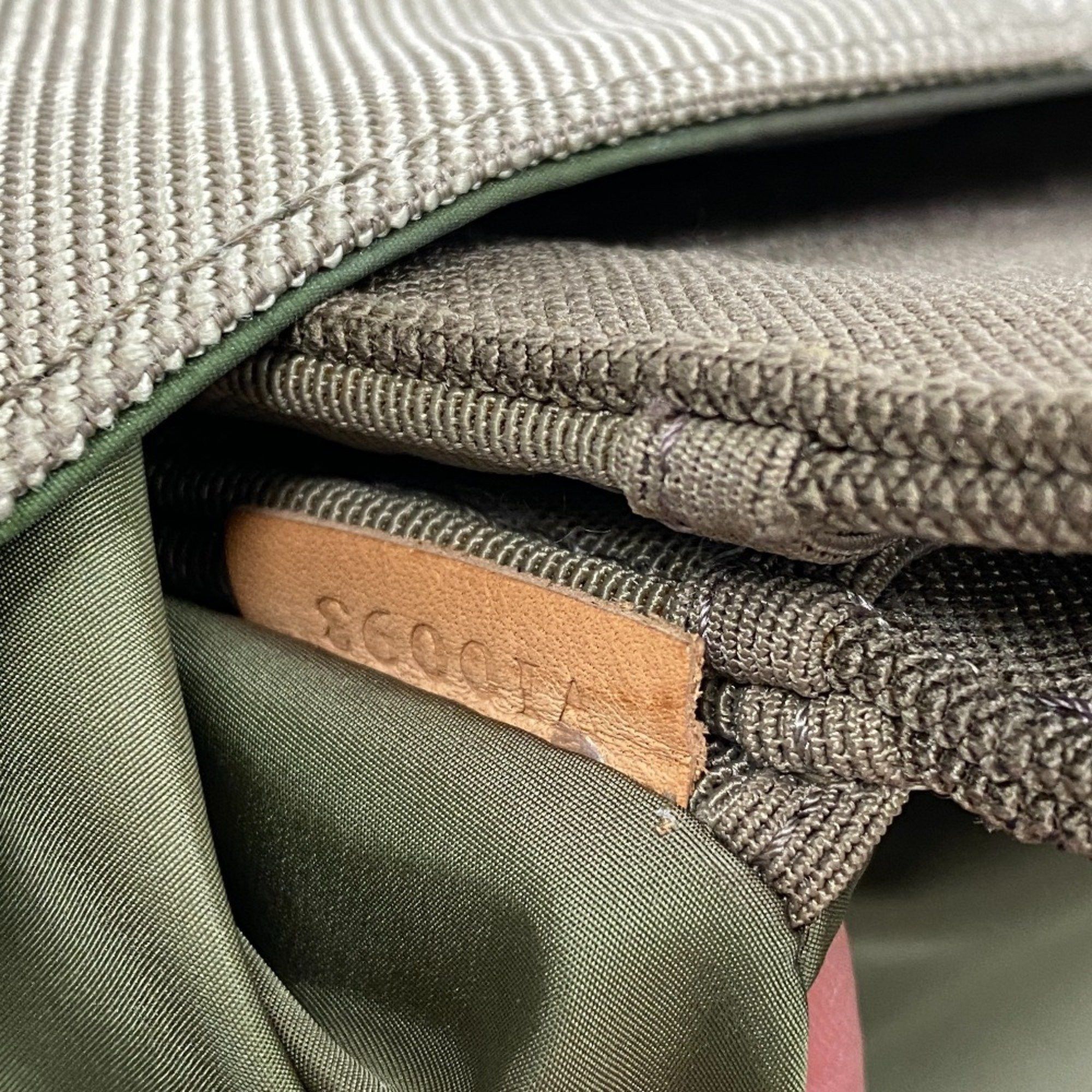 Louis Vuitton Louis Vuitton Geant shoulder Size ONE SIZE - 10 Thumbnail