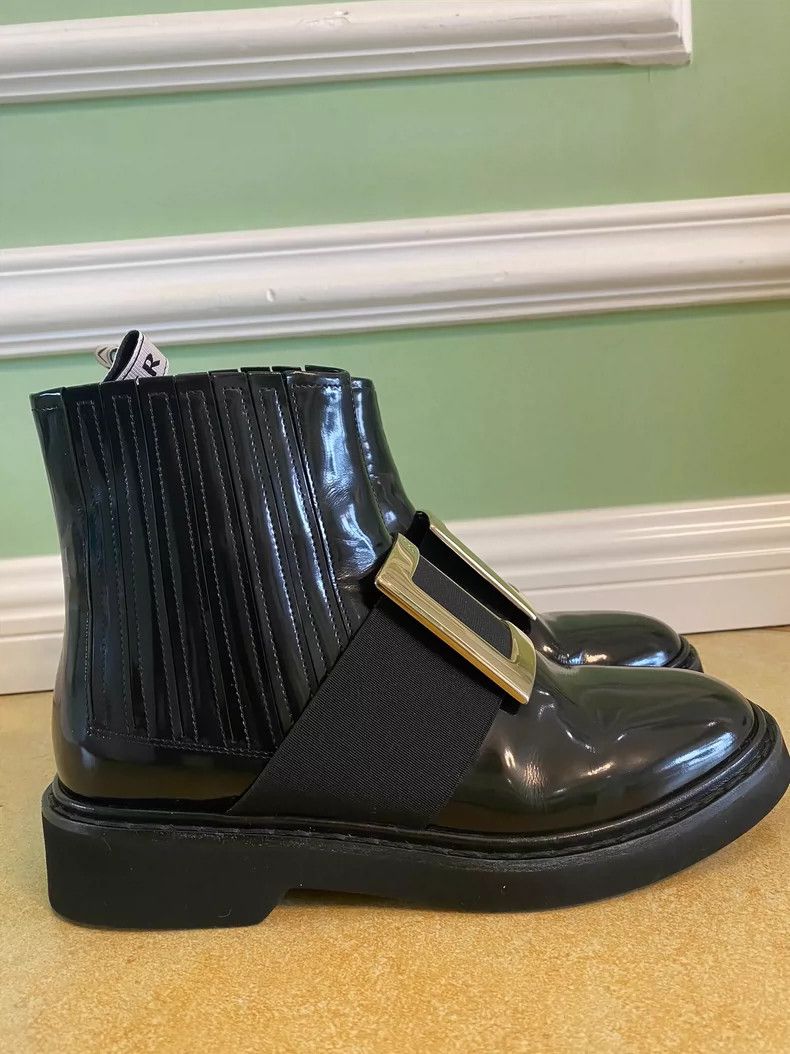Roger Vivier Roger Vivier Black Chelsea Short Boots Size US 7 / EU 40 - 3 Thumbnail