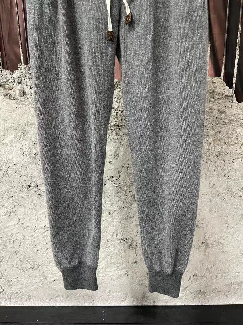 Louis Vuitton Louis Vuitton Athletic Pants Size M-yf Size US 32 / EU 48 - 4 Thumbnail