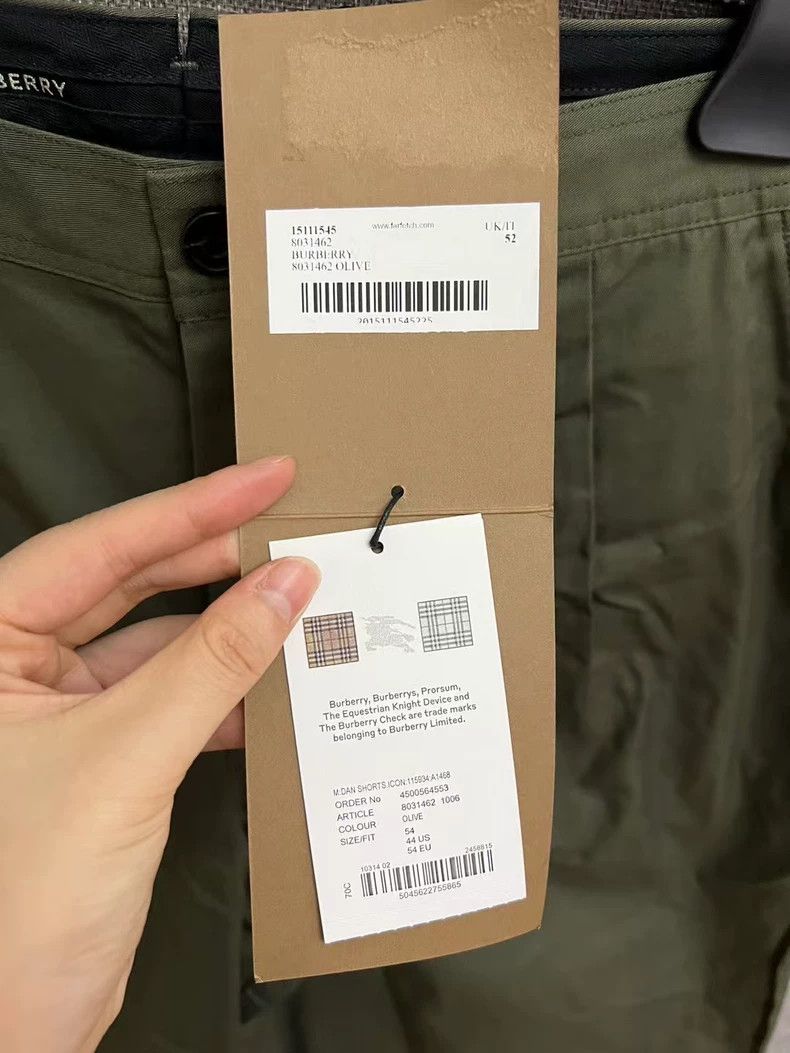 Burberry Burberry Military Green Cargo Pocket Shorts-yf Size US 44 / EU 60 - 4 Thumbnail