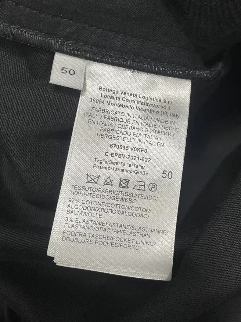 Bottega Veneta Bottega Veneta Black Pocket Cargo Shorts-yf Size US 44 / EU 60 - 6 Thumbnail