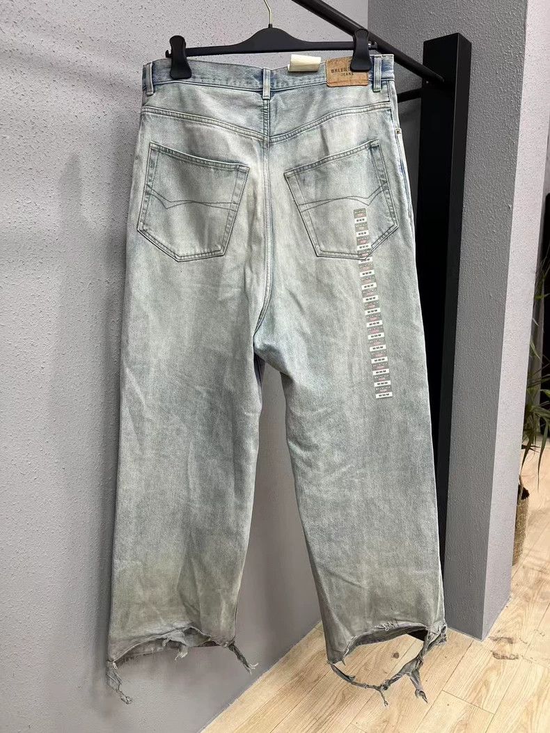 Balenciaga Balenciaga Baggy Washed Denim Pants-yf Size US 32 / EU 48 - 2 Thumbnail