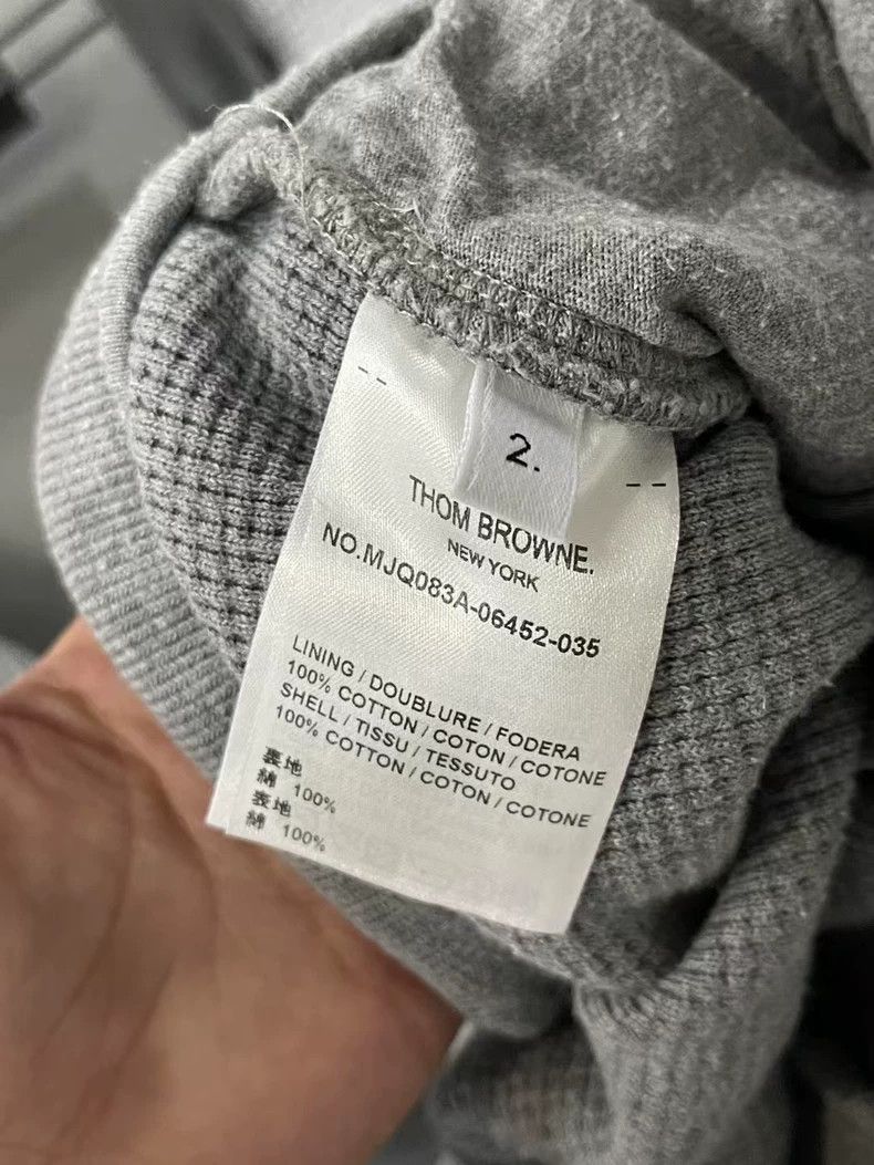 Thom Browne Thom Browne Gray and White Stripe Shorts-yf Size US 26 / EU 42 - 7 Thumbnail