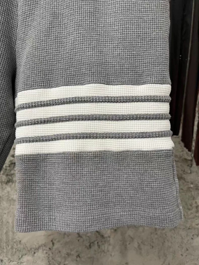 Thom Browne Thom Browne Gray and White Stripe Shorts-yf Size US 26 / EU 42 - 5 Thumbnail